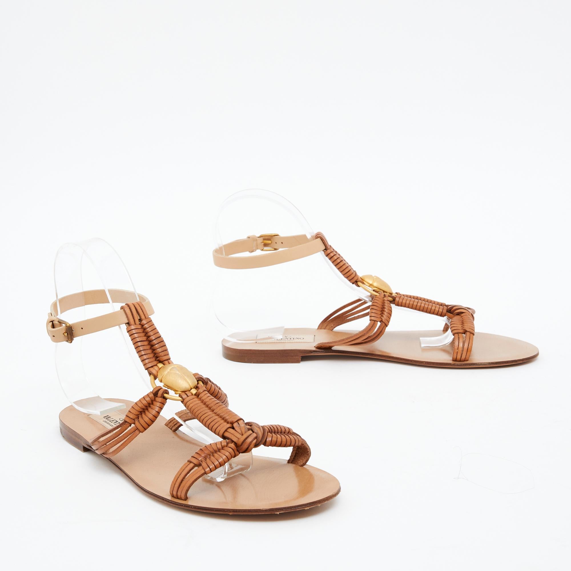 Beige Valentino Sandales EU38 Natural Leather Precious Beauty Flats Sandals US7.5 For Sale