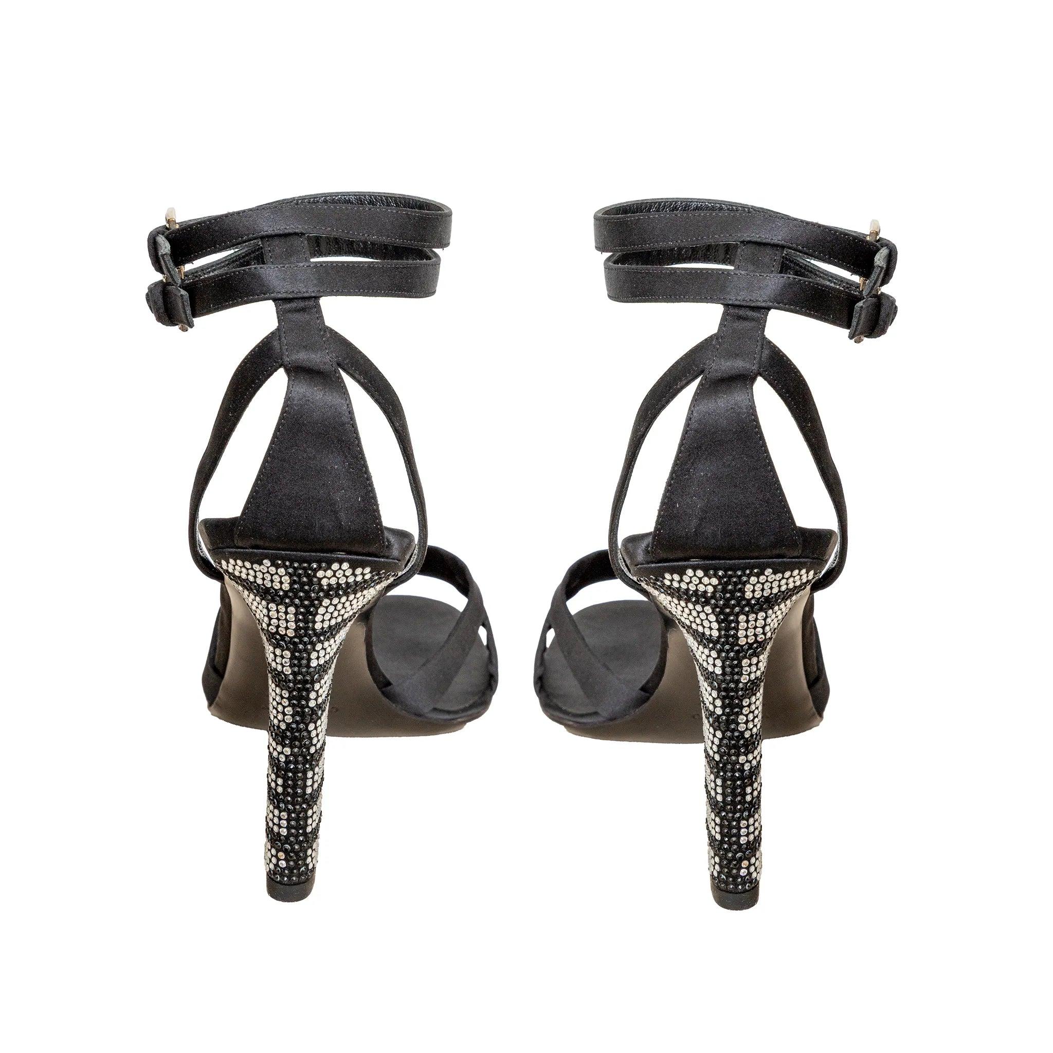 Tacones con correa al tobillo de satén Valentino - Años 00 en Excelente estado para la venta en Milano, IT