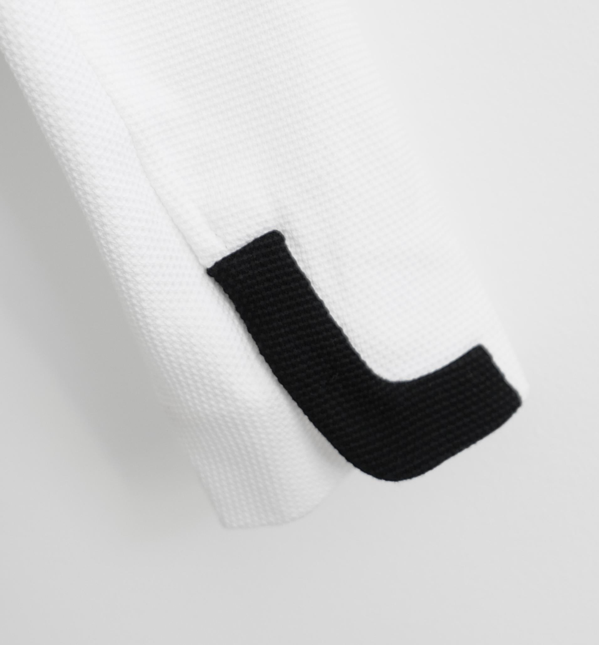 Donna Valentino  Giacca cropped bianca e nera con bordo smerlato in vendita