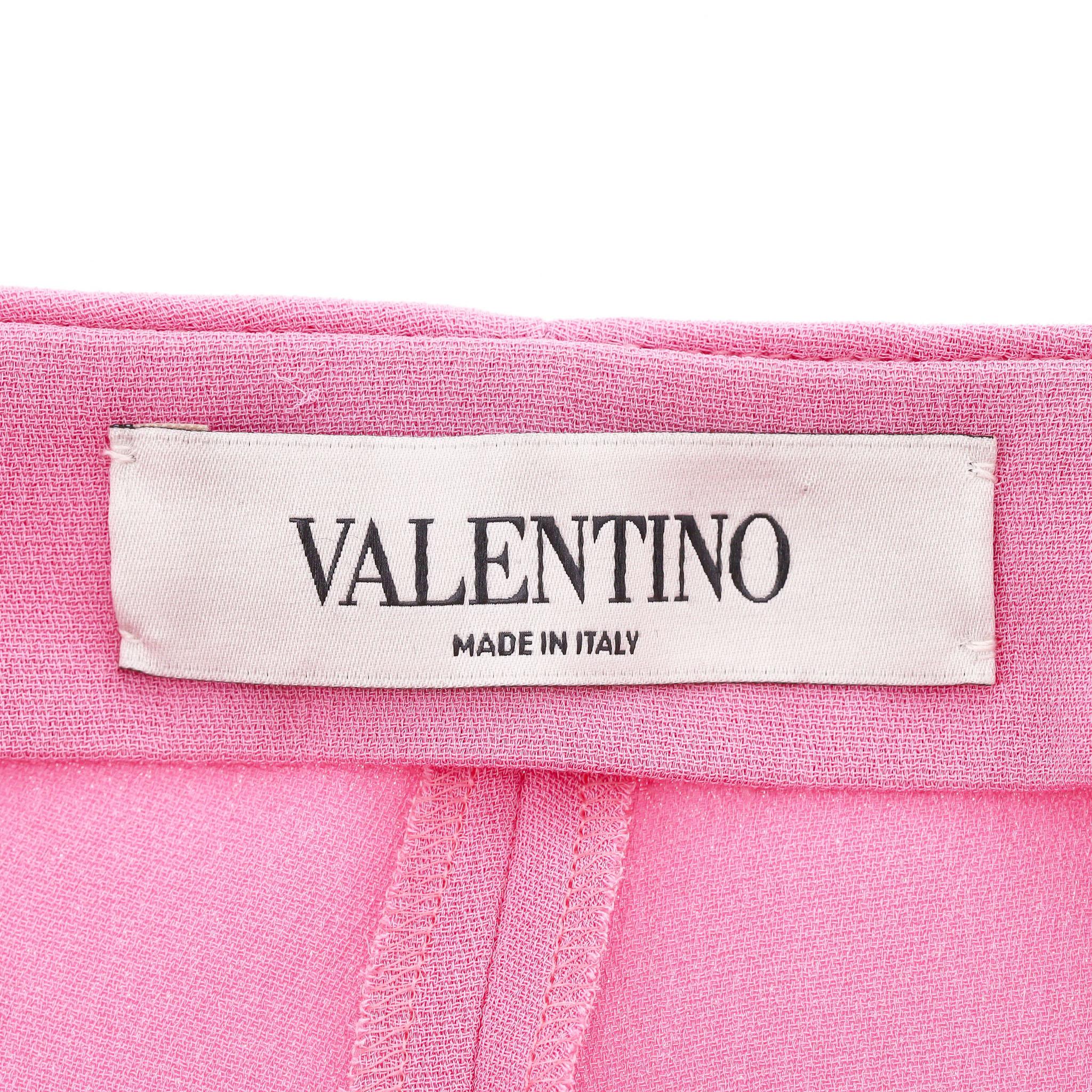 Pantaloncini in seta con orlo smerlato di Valentino in vendita 1