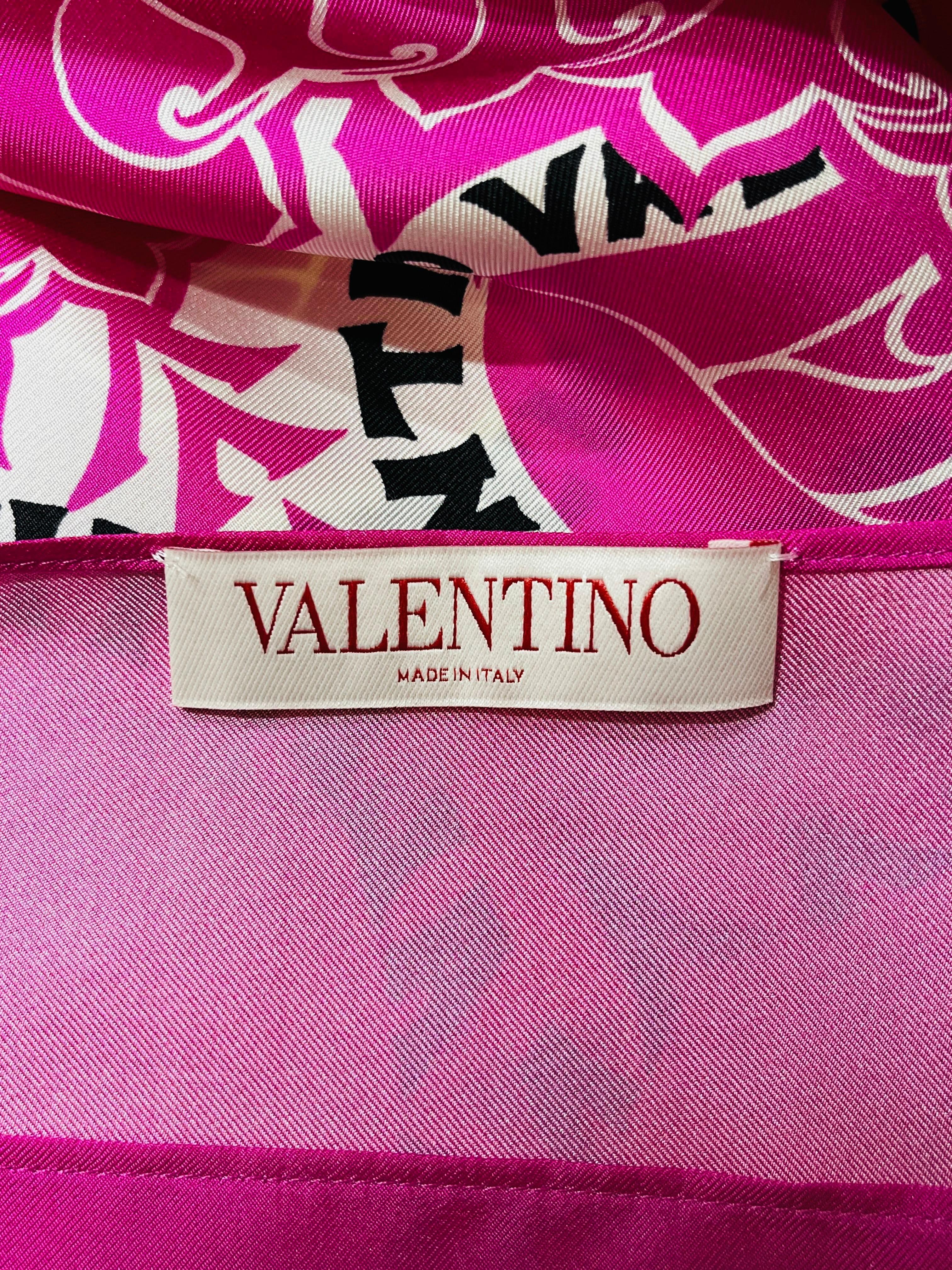 Valentino haut en soie style foulard en vente 3