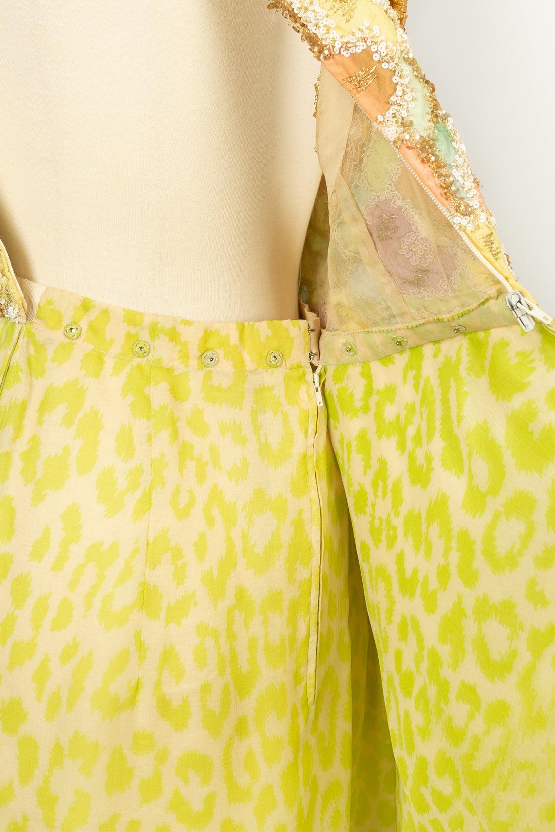 Valentino Set Couture Dress in Green-Tone Silk, 1990s For Sale 4