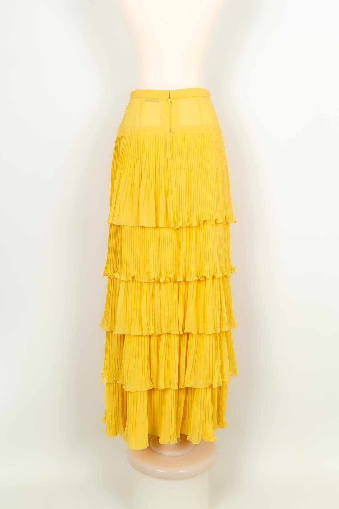 Valentino Set Haute Couture Pleated Skirt in Silk Crepe For Sale 4