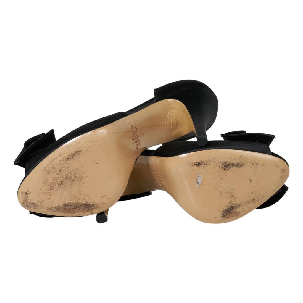 Black Valentino Shoe D'Orsay Satin Pumps Bold Bow 39 / 9 w/Box For Sale