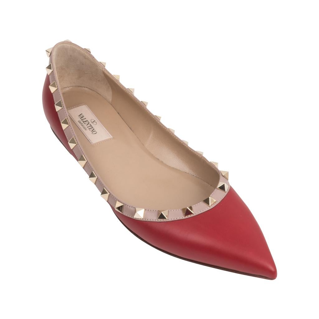 Valentino Shoe Rockstud Red Ballet Flat 39 / 9 In Good Condition In Miami, FL