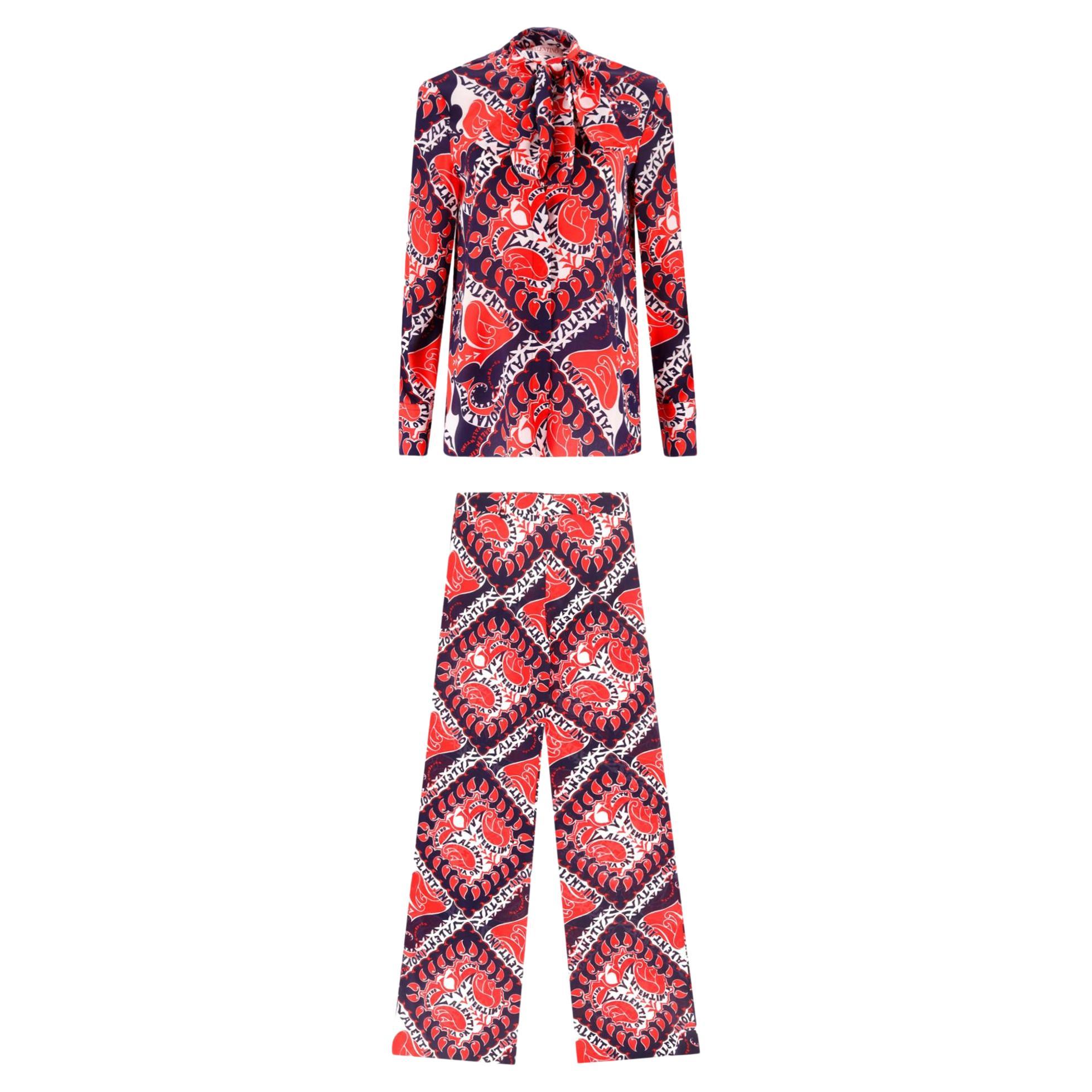 Top e pantaloni con stampa logo di Valentino in crepe di seta