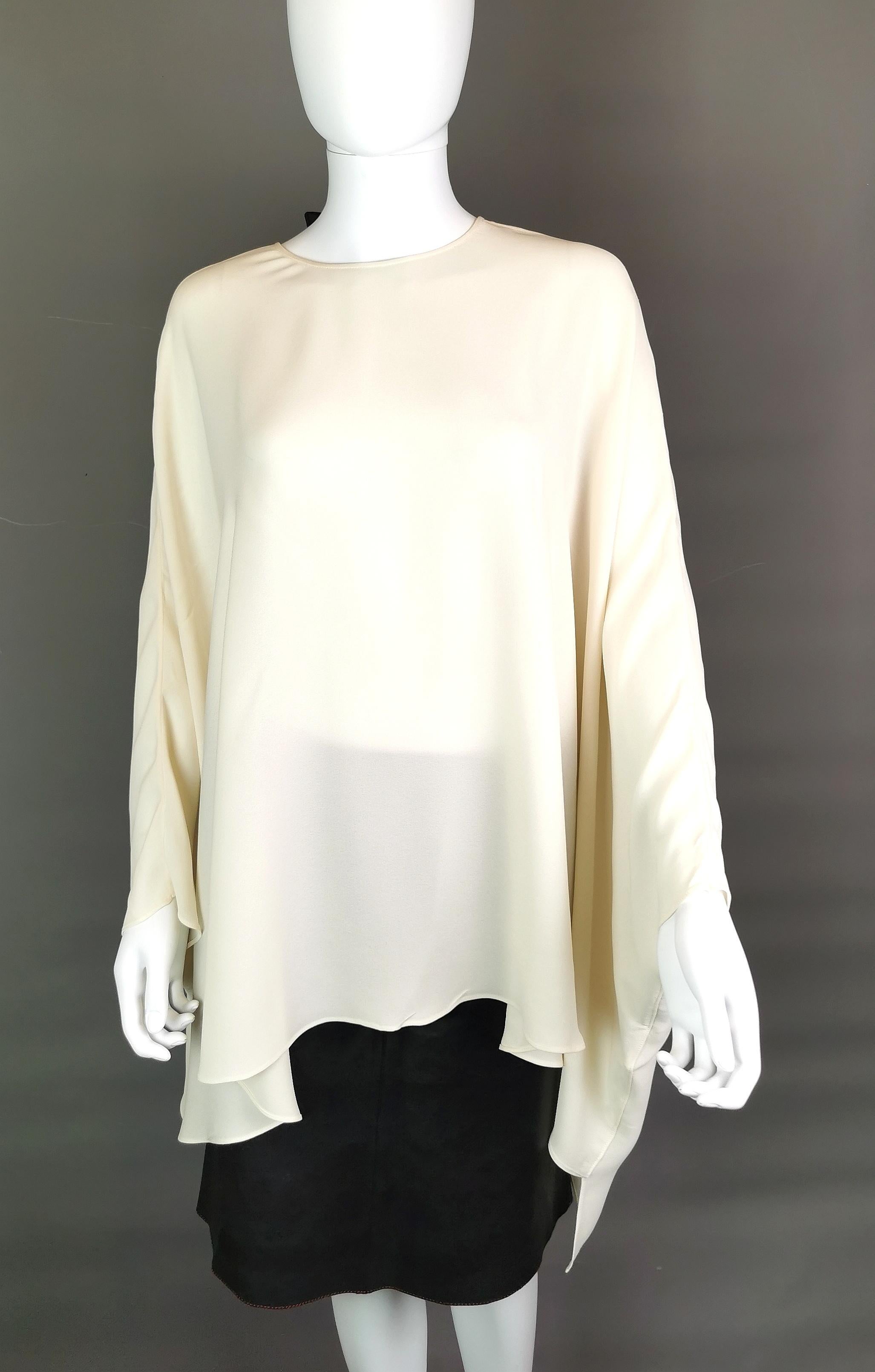Valentino Silk Georgette cape blouse, Bow back  In Good Condition For Sale In NEWARK, GB