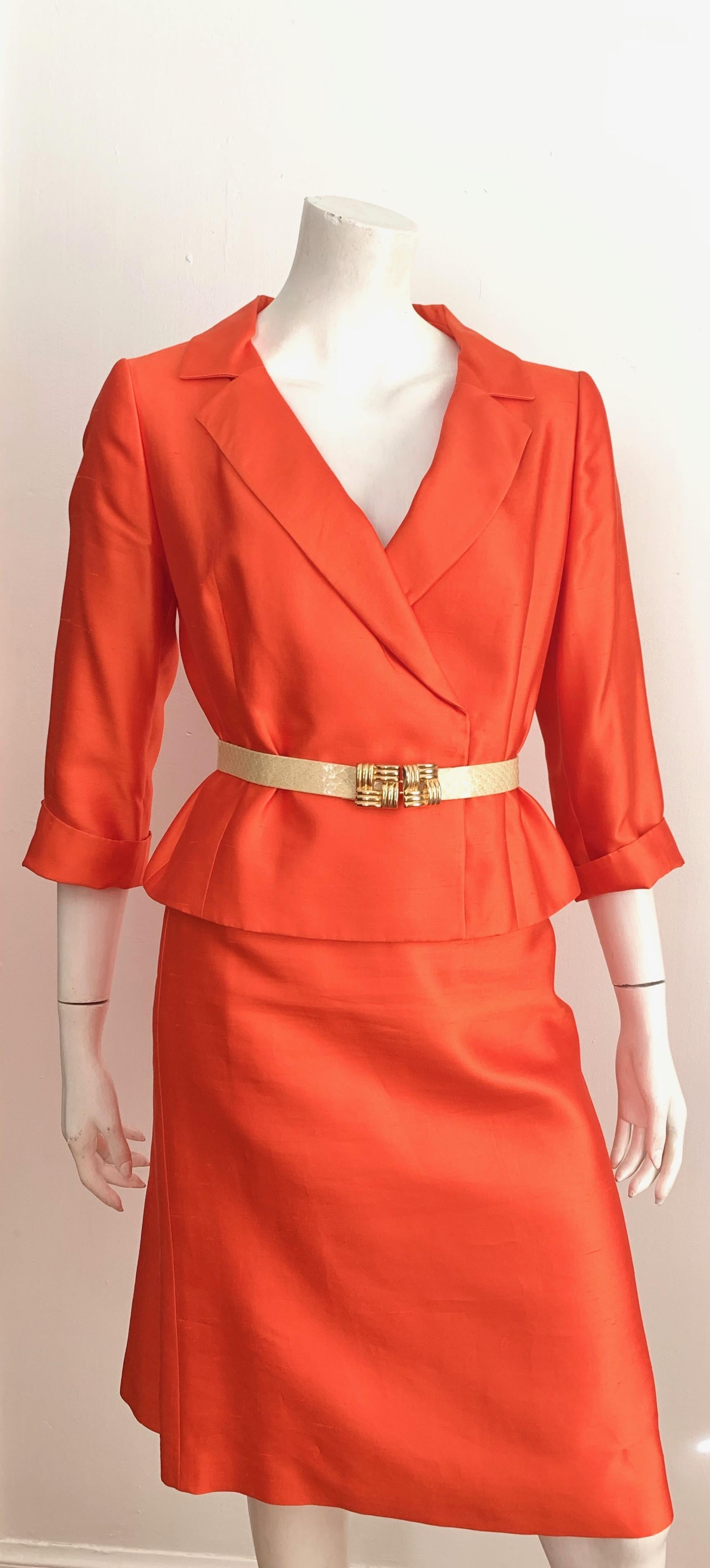 Valentino Silk Orange Skirt Suit Size 10. For Sale 9