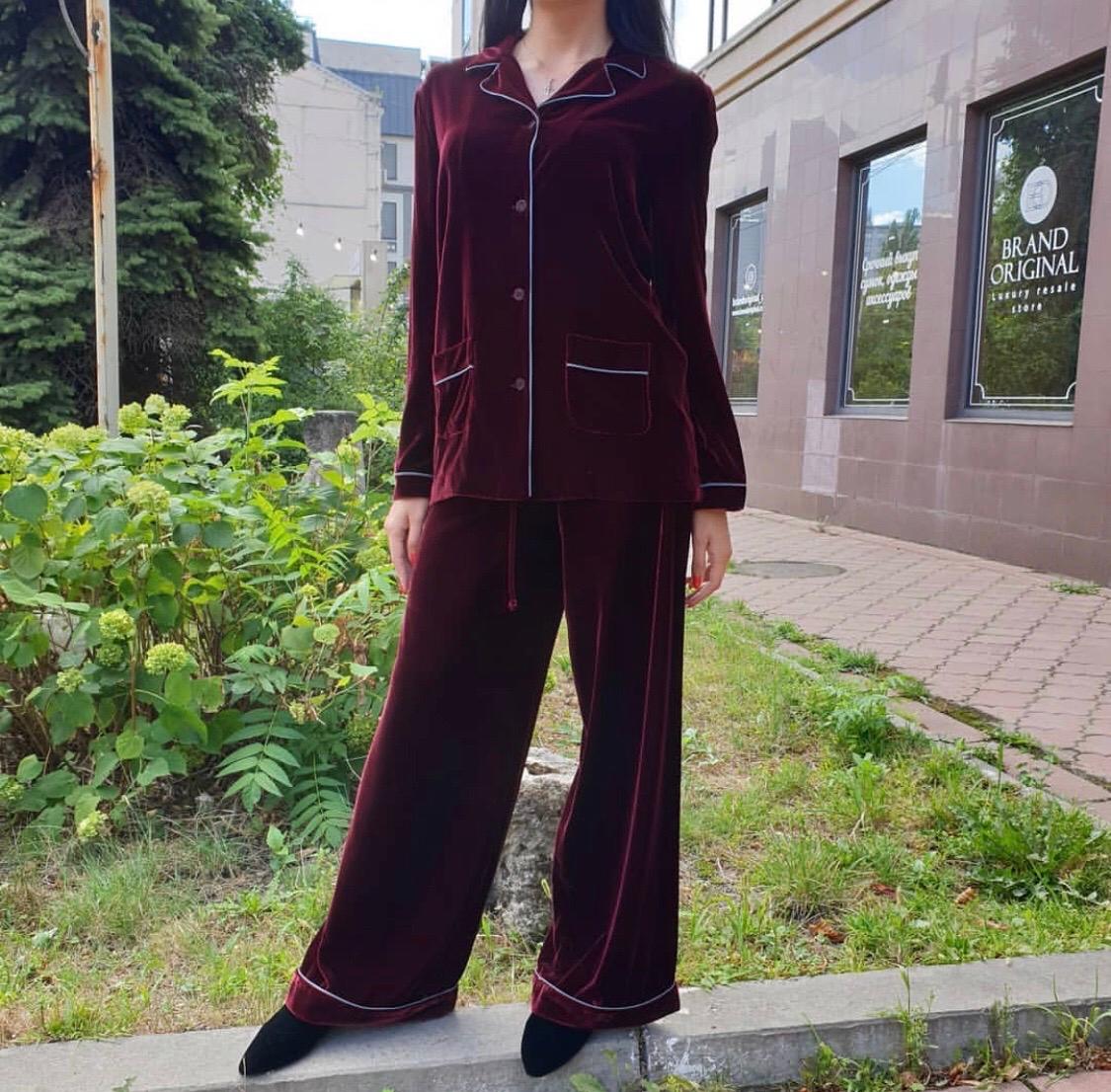 Velvet is this season's most coveted fabric. Valentino takes a relaxed approach with this plush burgundy pyjama set. It has a loose silhouette with notch lapels, and is trimmed in contrasting slate-blue silk.
Burgundy, soft-touch lightweight