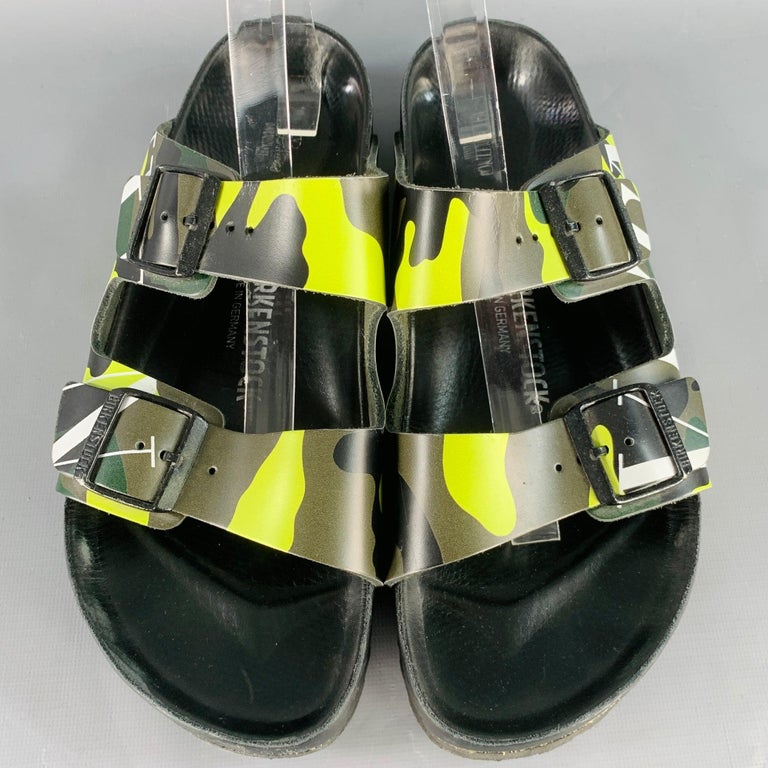 VALENTINO Size 10 Green Olive Camouflage Leather Belted Sandals VALENTINO Size 10 Green Olive Camouflage Leather Belted  main image 4
