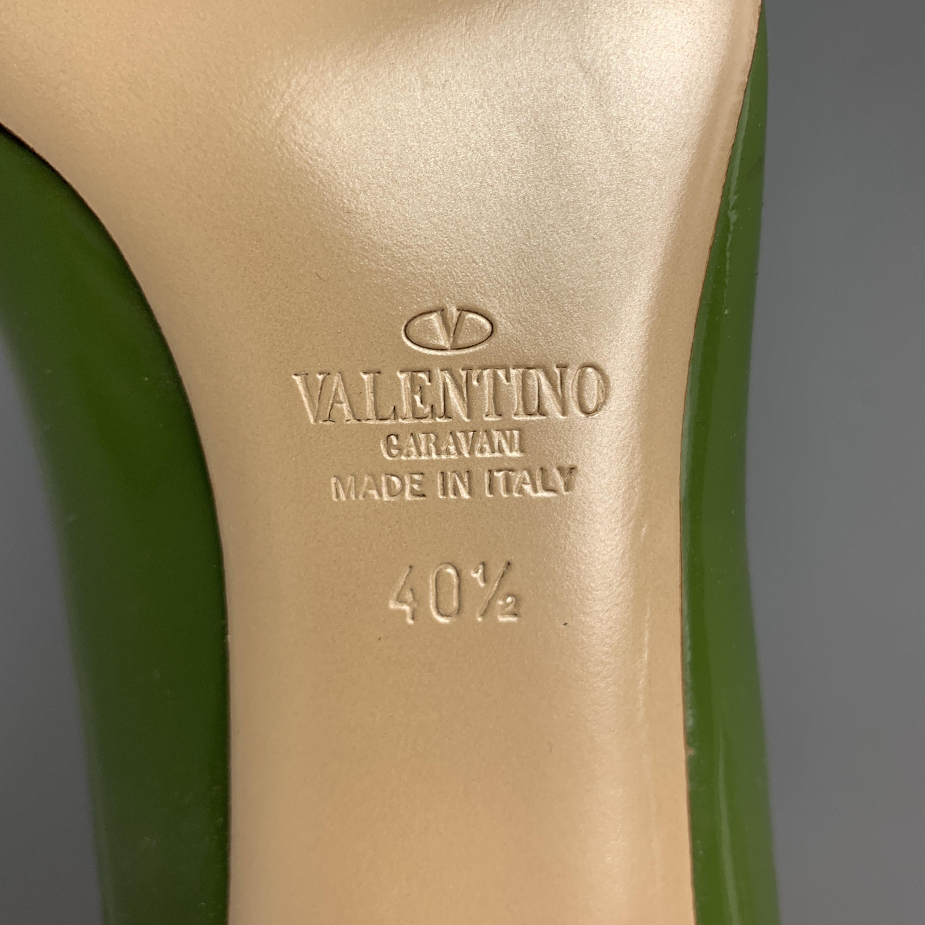 VALENTINO Size 10.5 Green Bow Pointed Toe Pumps 3