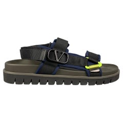 VALENTINO Size 12 Black & Navy Color Block Straps Sandals
