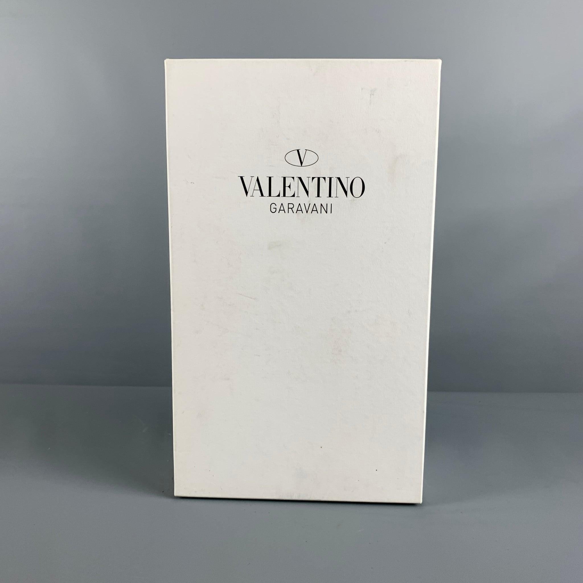 VALENTINO Größe 12 Marineblaue Turnschuhe aus gemischten Materialien mit Schnürung aus Leder im Angebot 6