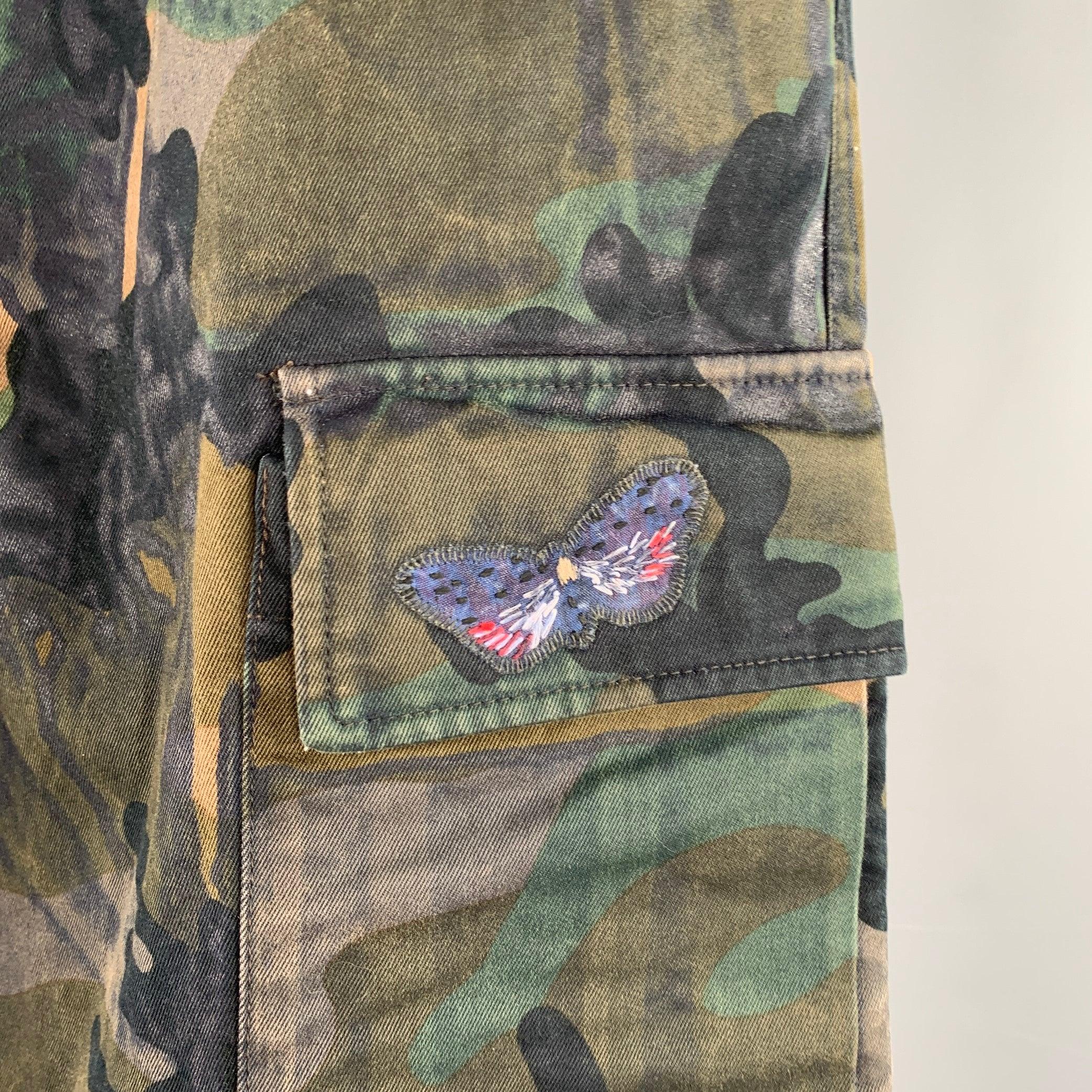VALENTINO Size 30 Green Brown Camo Cotton Cargo Casual Pants VALENTINO Size 30 Green Brown Camo Cotton Cargo Casual Pants