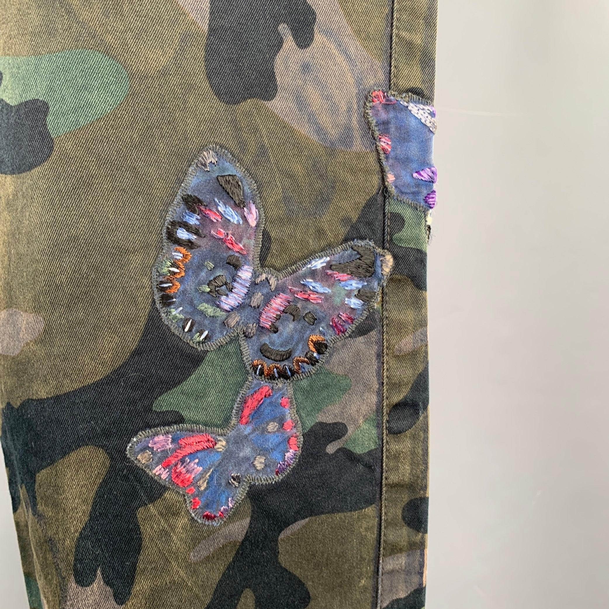 VALENTINO Size 30 Green Brown Camo Cotton Cargo Casual Pants In Excellent Condition In San Francisco, CA