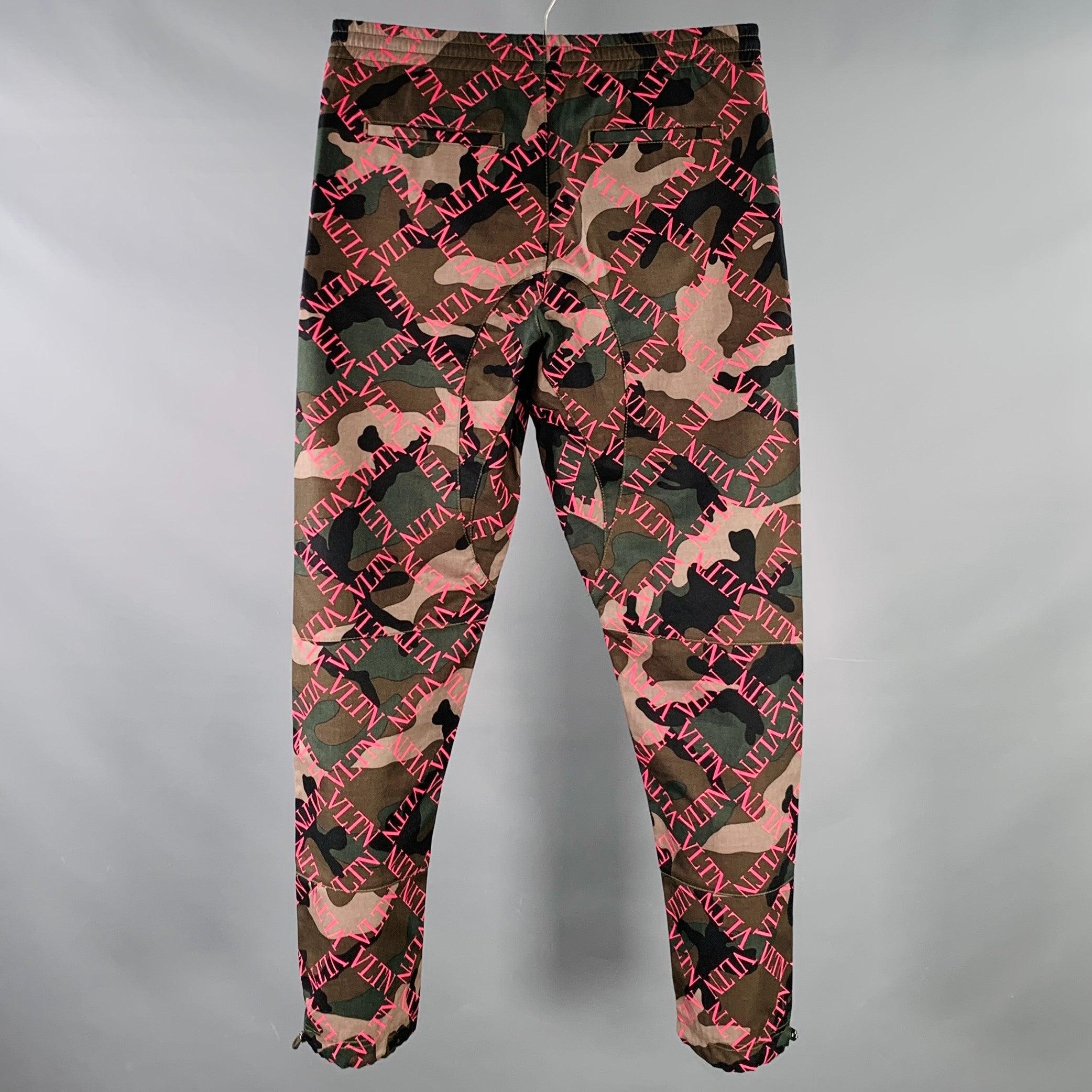VALENTINO Size 30 Olive Black Pink Camouflage Monogram Cotton  Drawstring Casual Pants In Excellent Condition For Sale In San Francisco, CA
