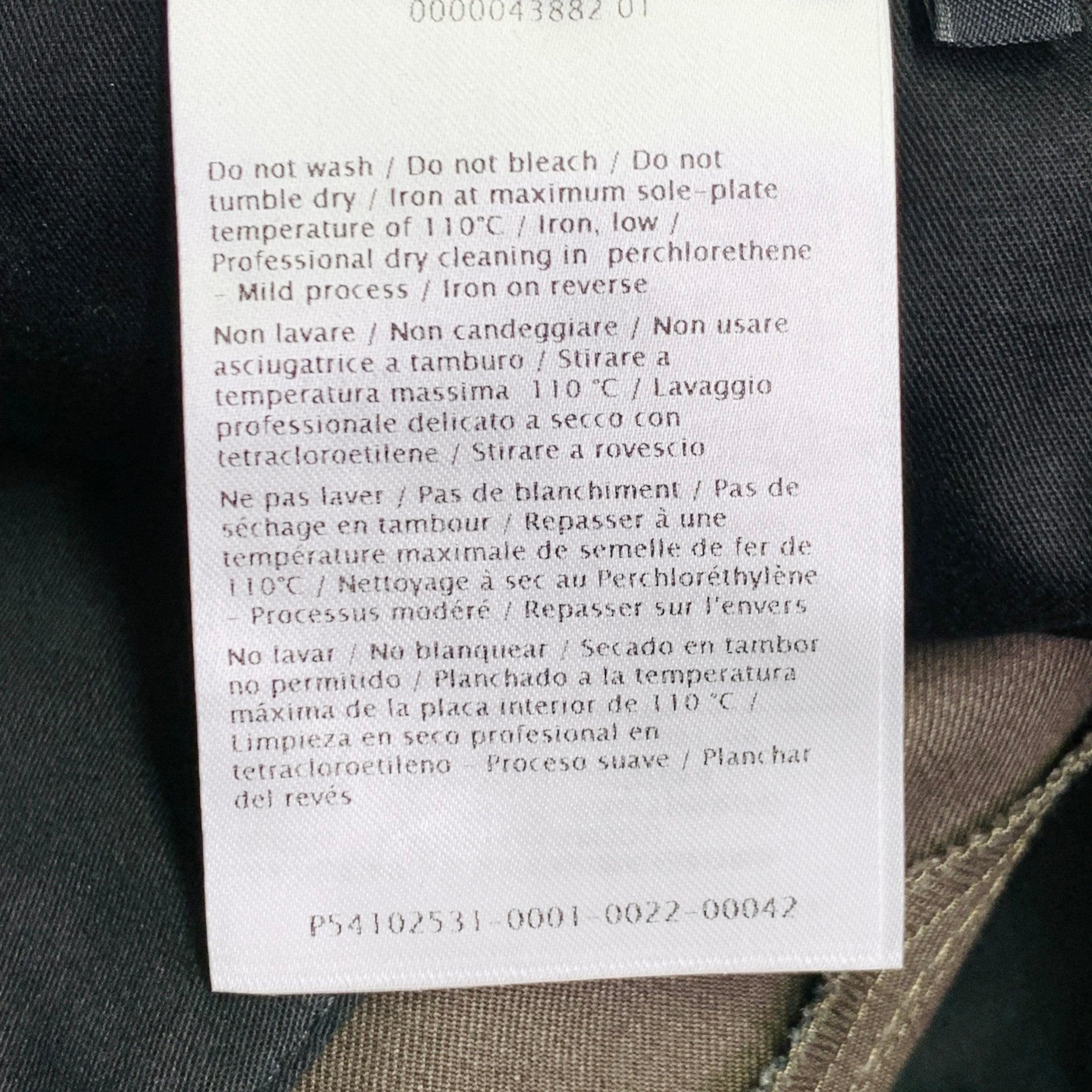 VALENTINO Size 30 Olive Black Pink Camouflage Monogram Cotton  Drawstring Casual Pants For Sale 3