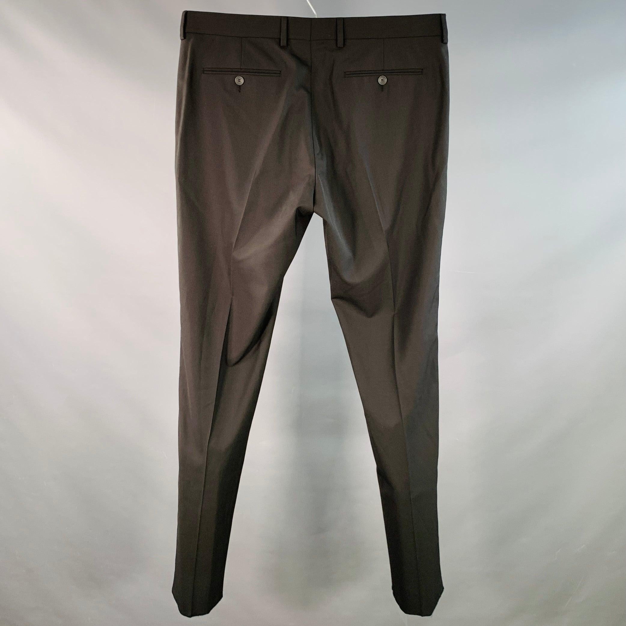 Valentino Taglia 34 Nero Navy Poliestere Lana Vergine Pantaloni da Abito Anteriori Piatti In condizioni ottime in vendita a San Francisco, CA