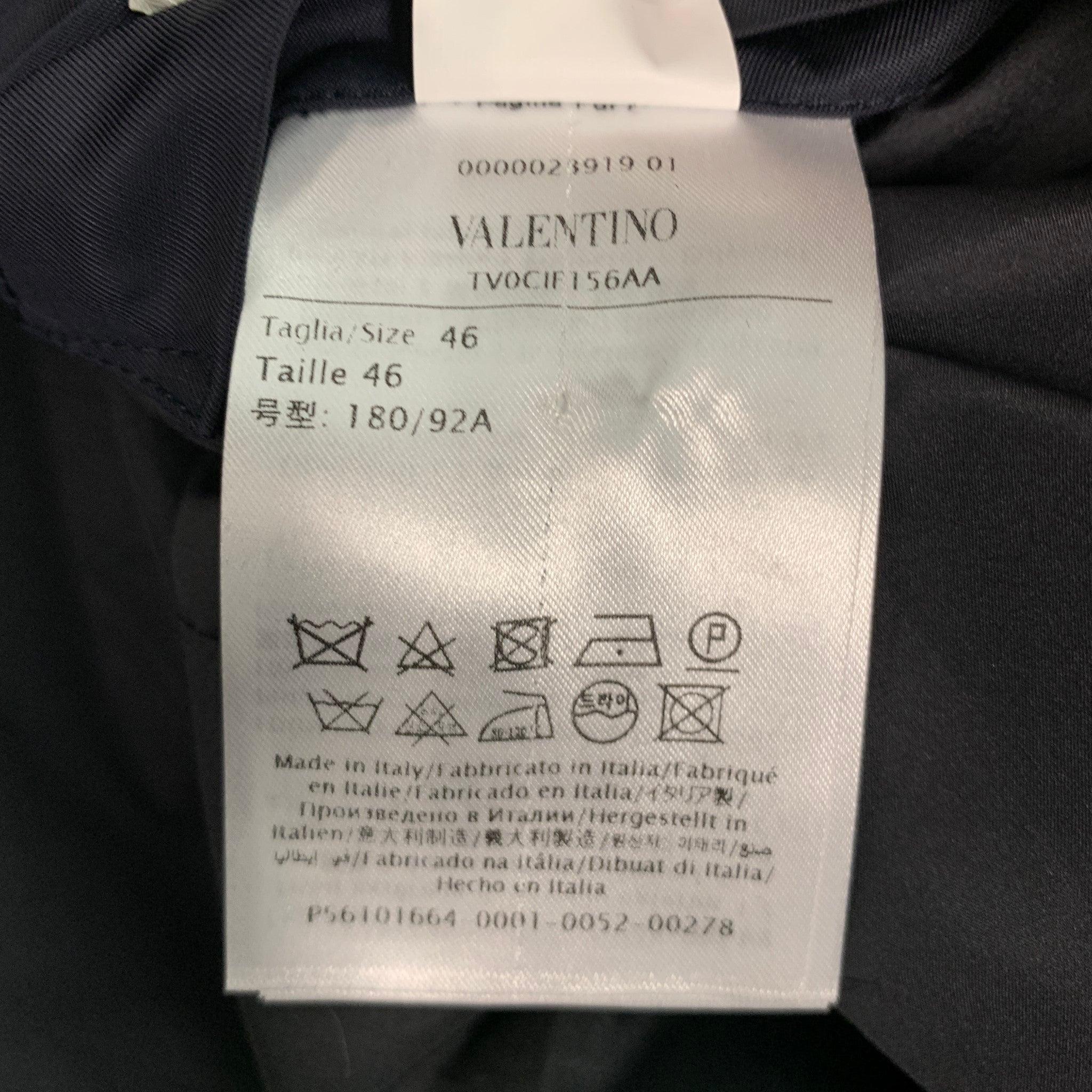 VALENTINO Größe 36 Marineblaue Bomberjacke mit Grafikmuster im Angebot 3