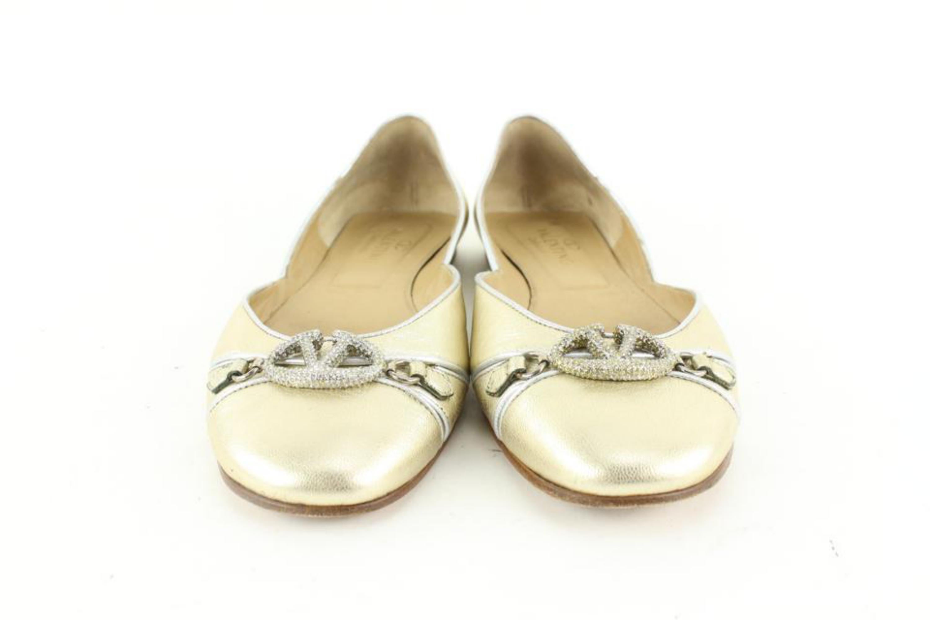 Valentino Size 38.5 Light Gold Leather V Logo Crystal Ballerina Flats 110va57 For Sale 2