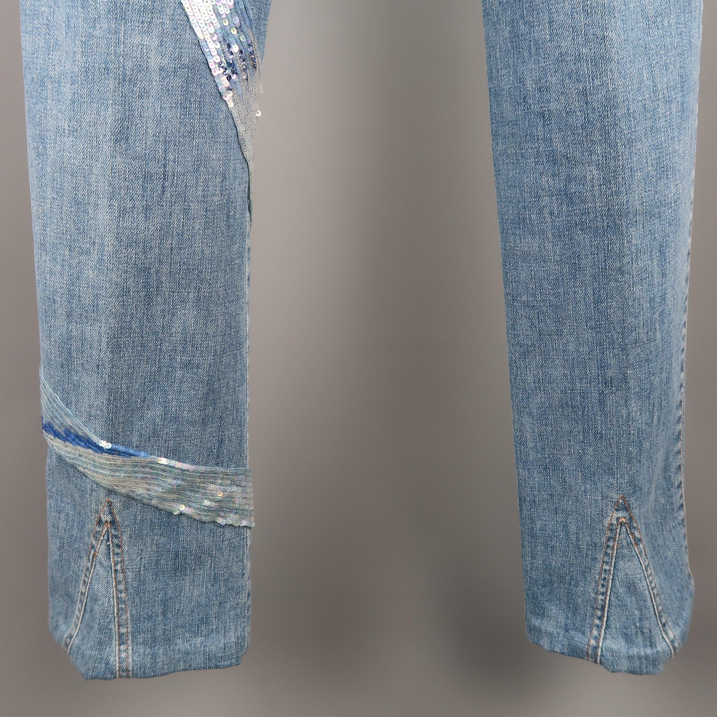 VALENTINO Size 4 Light Wash Blue Beaded Sequin Bow Jeans For Sale 6
