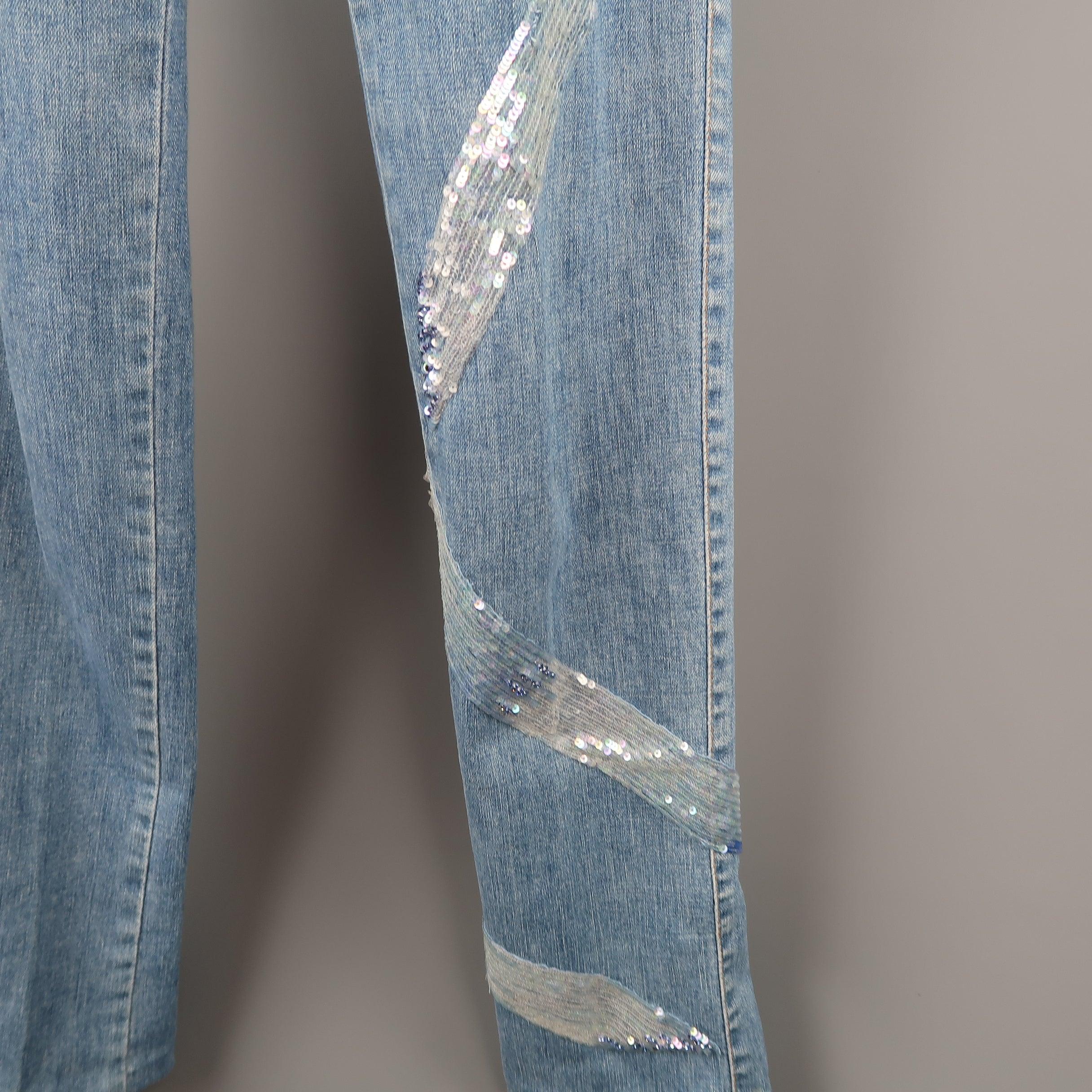 VALENTINO Size 4 Light Wash Blue Beaded Sequin Bow Jeans For Sale 2