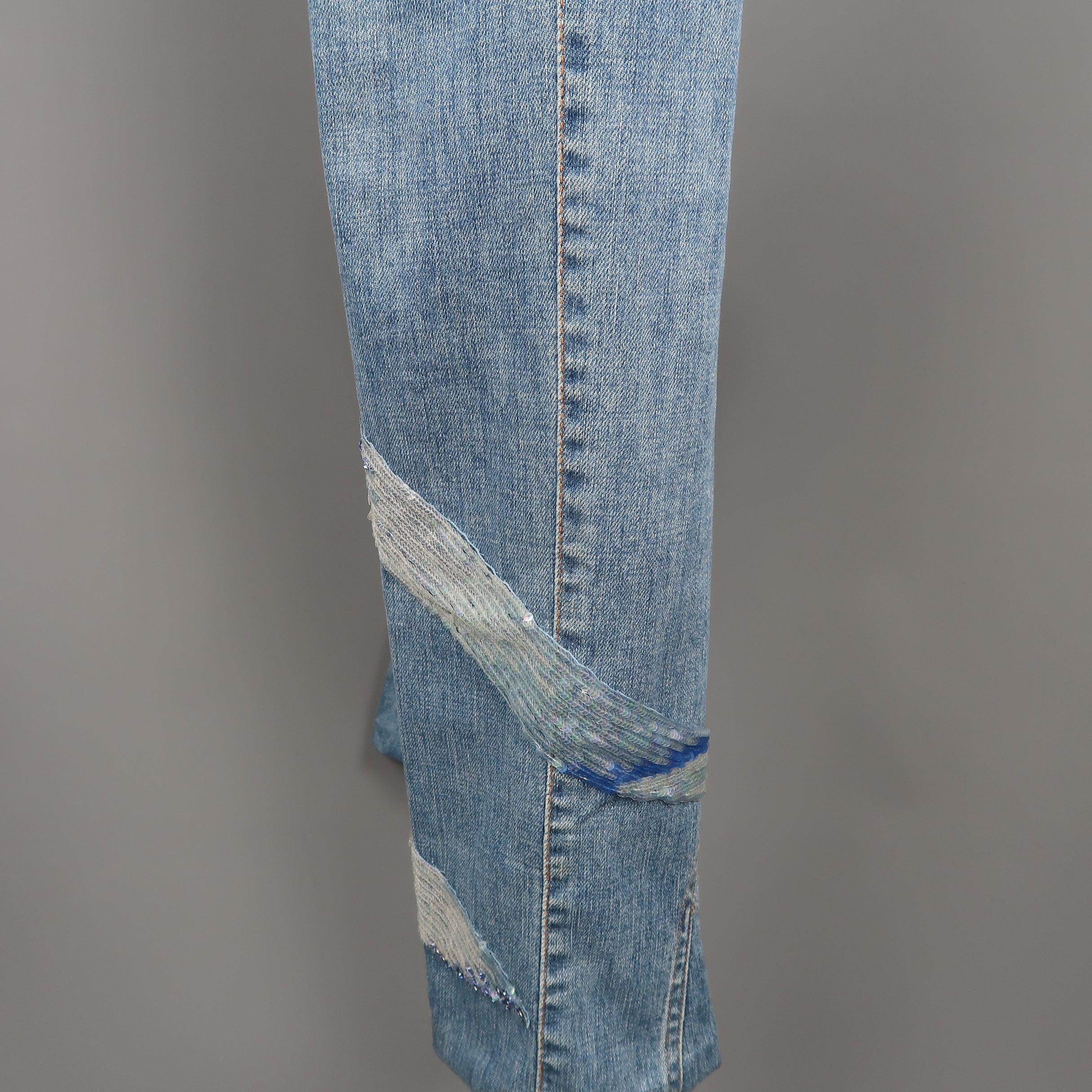 VALENTINO Size 4 Light Wash Blue Beaded Sequin Bow Jeans For Sale 4