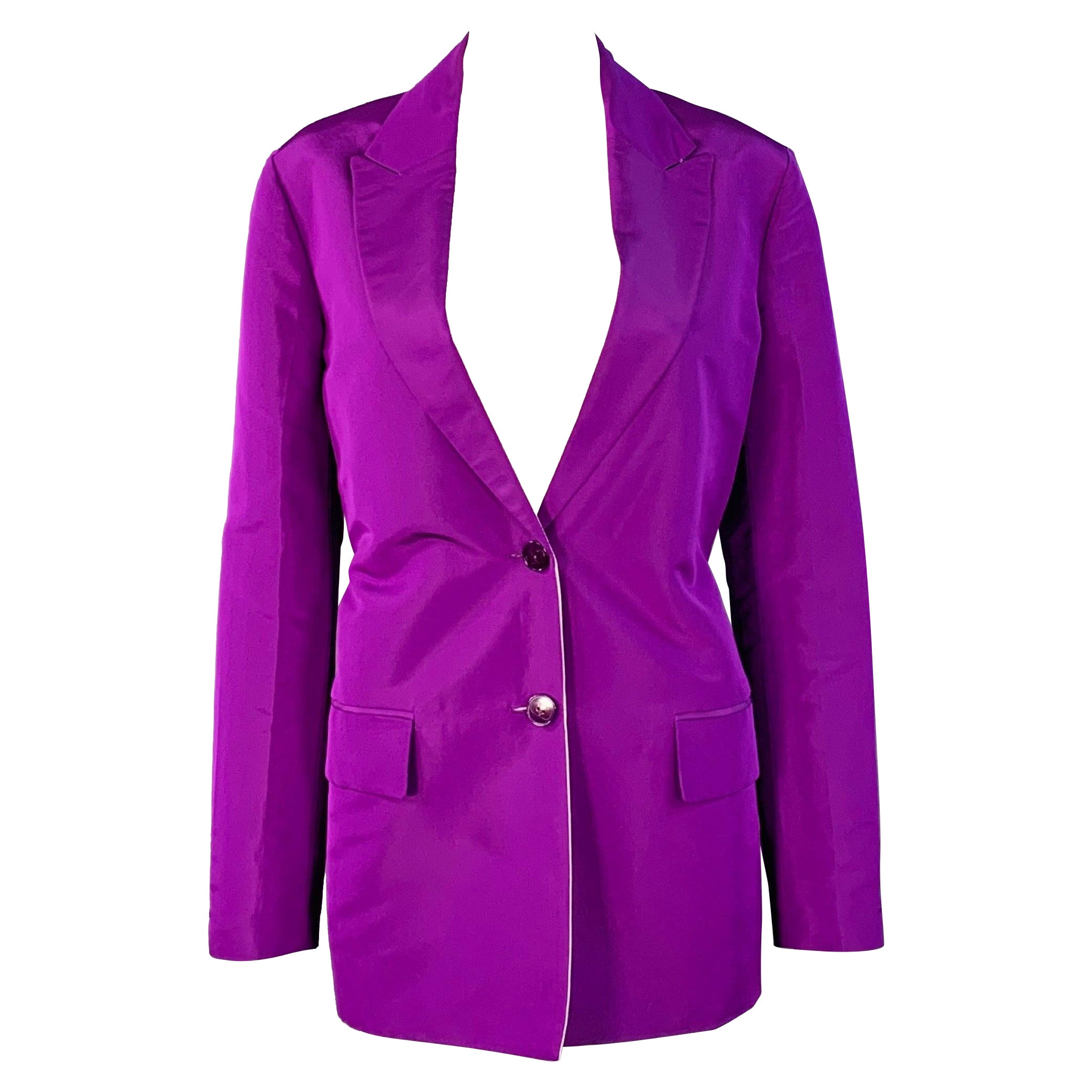 Valentino Taglia 4 Giacca Blazer con coulisse in seta viola con risvolto a picco in vendita