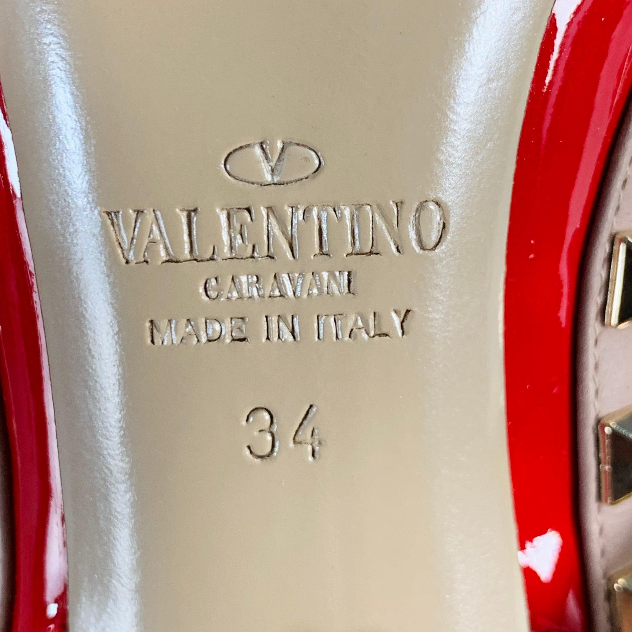 VALENTINO Size 4 Rockstud Red Nude Gold Studded T- Strap Pumps For Sale 3