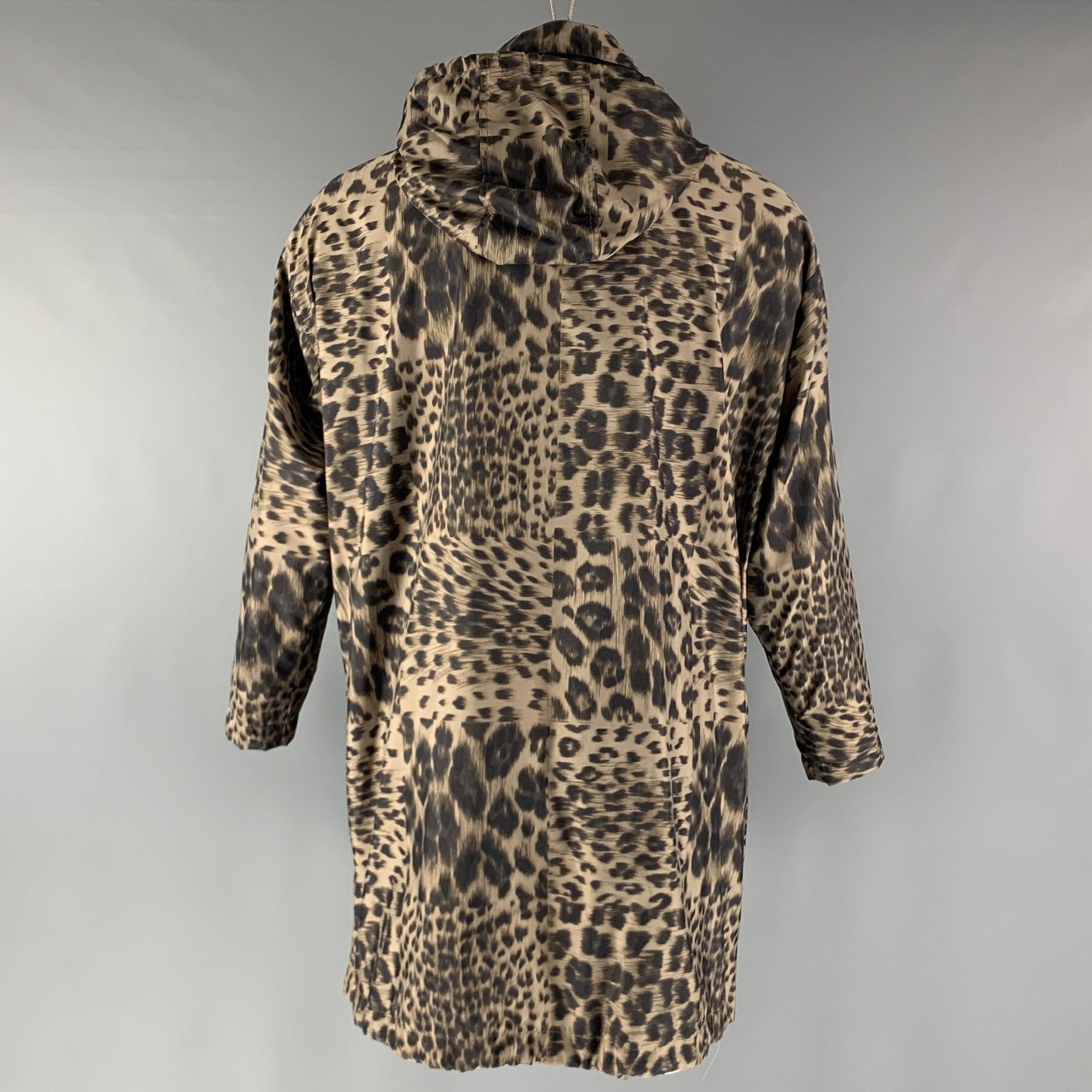 VALENTINO Size 40 Brown Taupe Animal Print Polyamide Jacket In Excellent Condition For Sale In San Francisco, CA