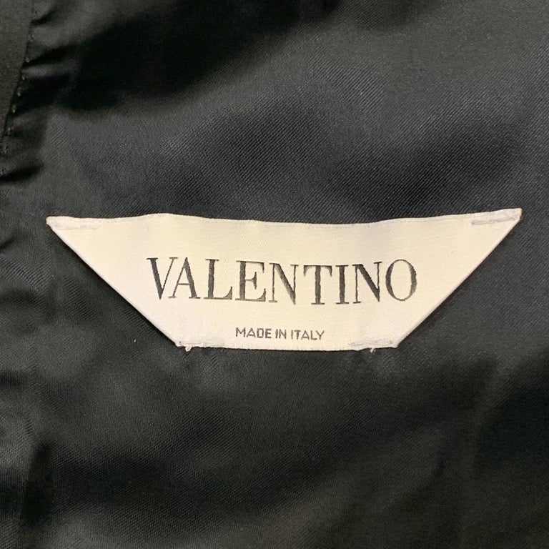 VALENTINO Size 40 Grey and Black Jacquard Polyester / Silk Peak Lapel ...