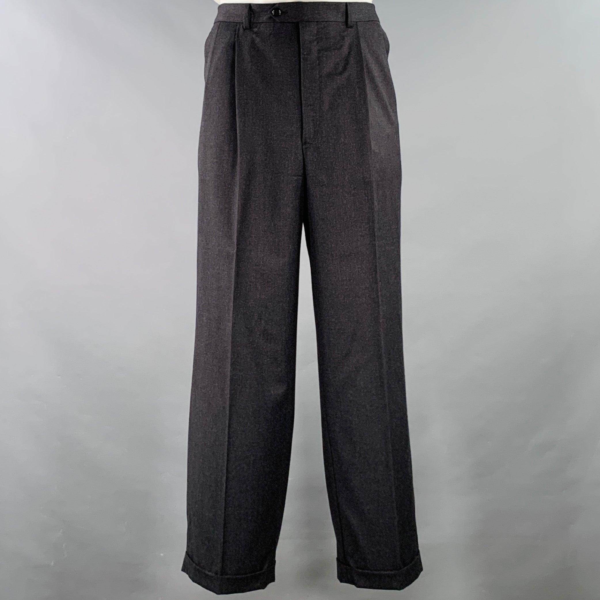 VALENTINO Taille 43 Regular Costume gris anthracite en laine vierge à revers échancré en vente 1