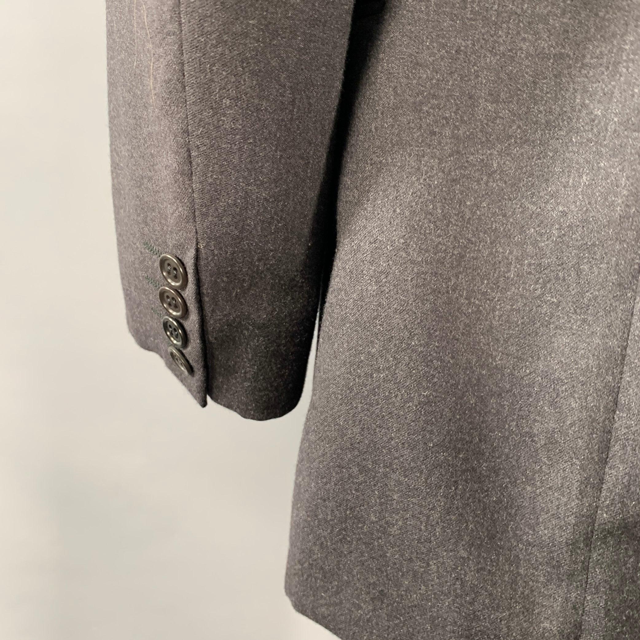 VALENTINO Taille 43 Regular Costume gris anthracite en laine vierge à revers échancré en vente 3