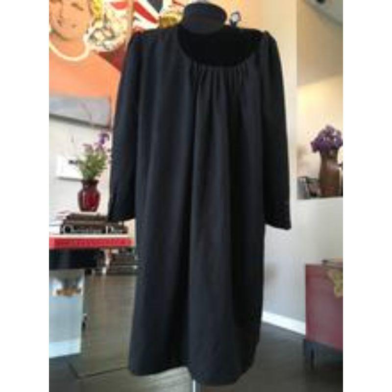 Valentino Size 6 Black Wool Velvet 1/2 Moon Opera Coat Vintage - 2217-14-6819 For Sale 3