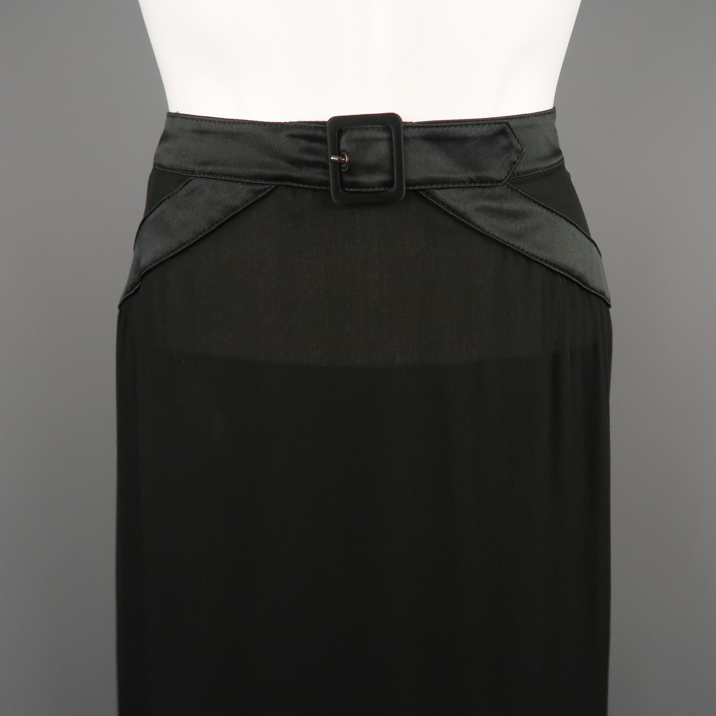 VALENTINO maxi skirt comes in layered sheer silk chiffon with a satin detailed belt waistband and slit side A line silhouette. Made in Italy.
 
Very Good Pre-Owned Condition.
Marked: 8
 
Measurements:
 
Waist: 31 in.
Hip: 48 in.
Length: 42 in.