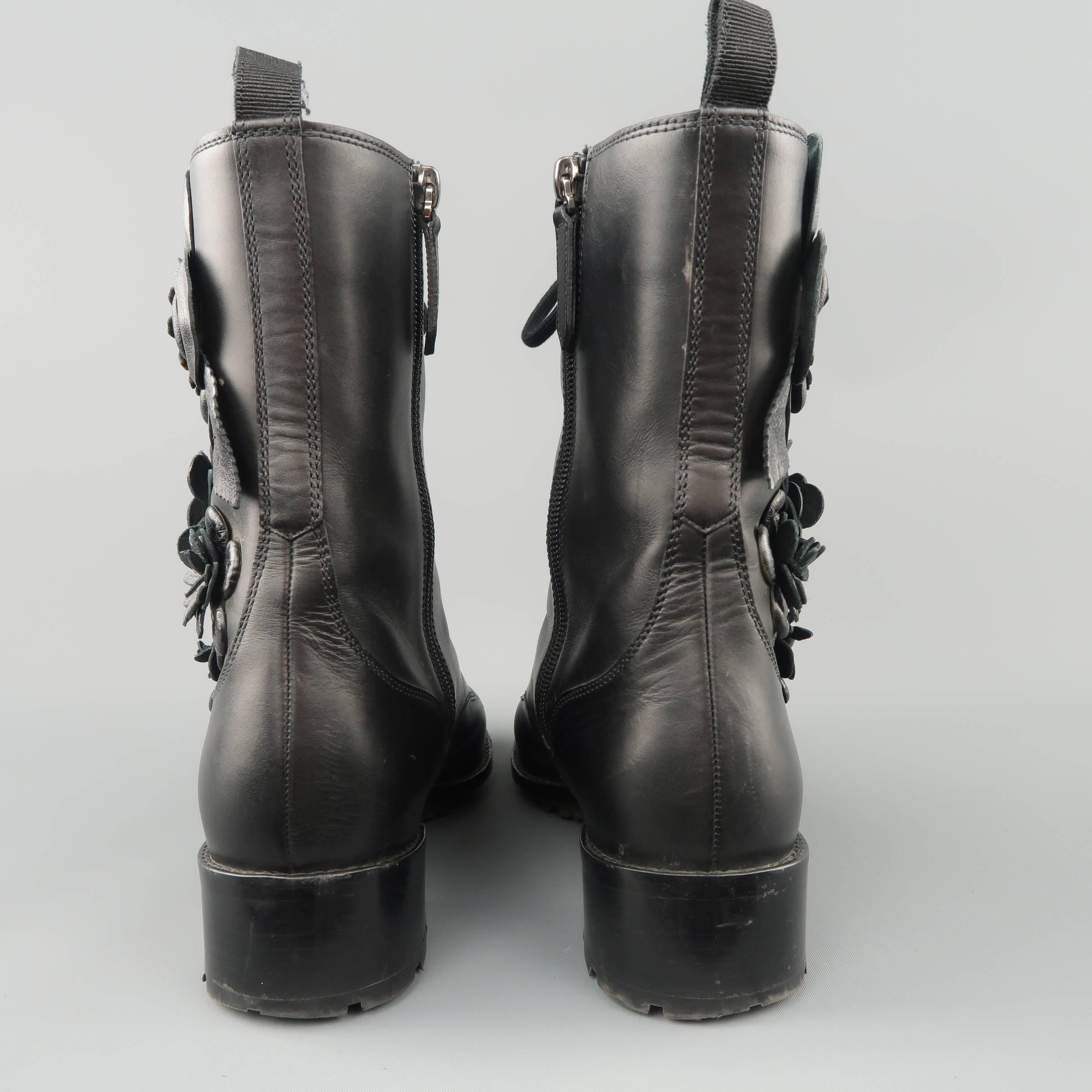 Valentino Black Leather Floral Applique Lace Up Combat Boots In Good Condition In San Francisco, CA