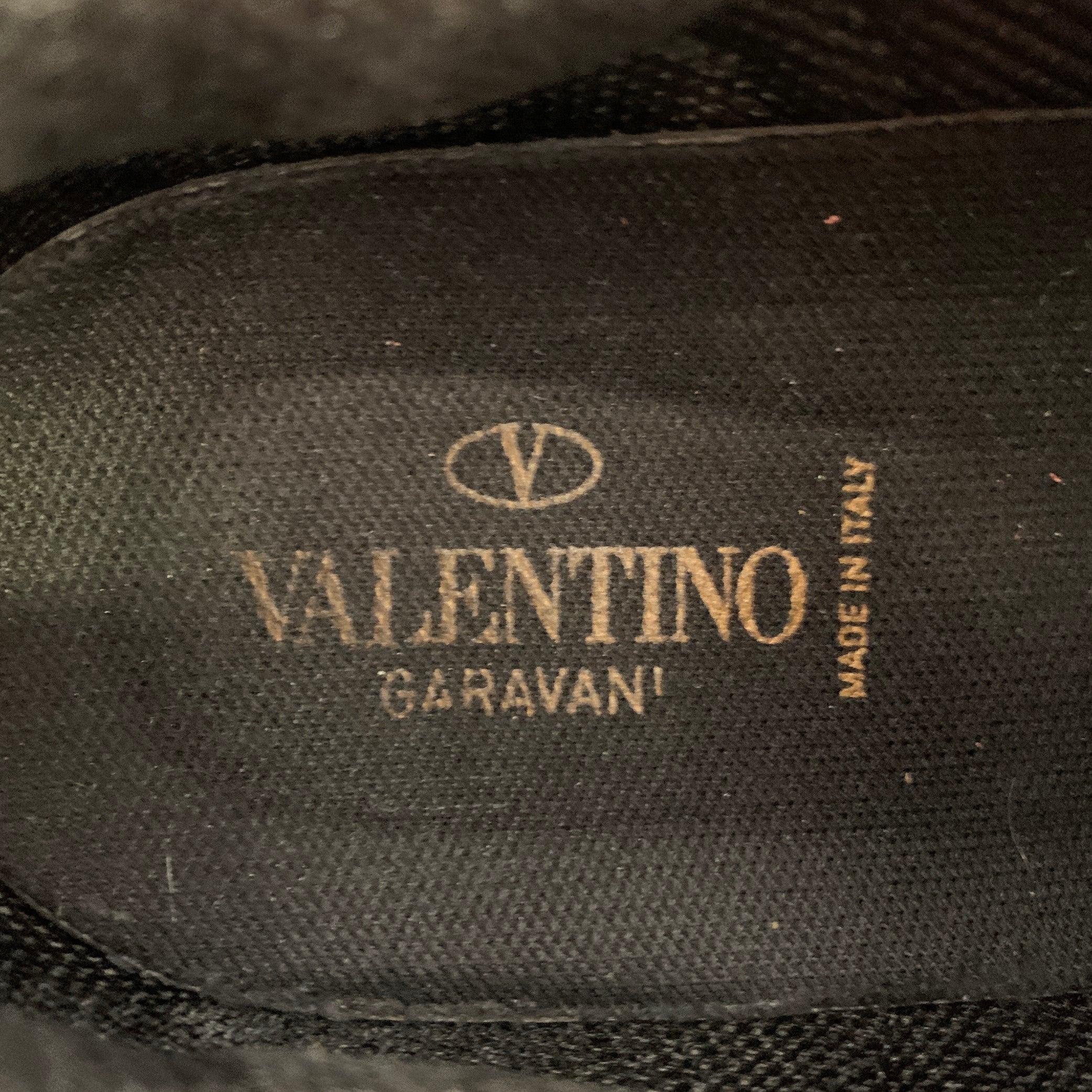 VALENTINO Size 9.5 Blue Taupe Color Block Leather Rubber Sole Sneakers For Sale 2