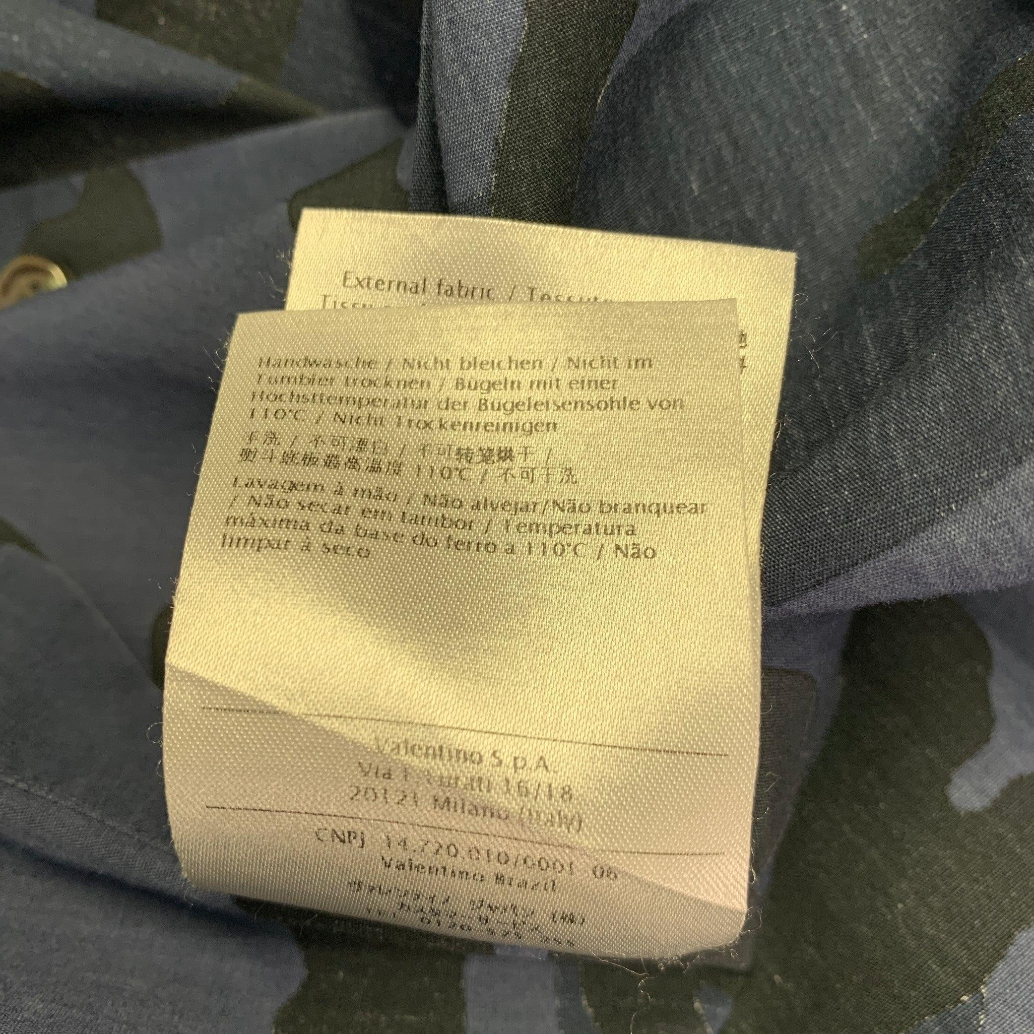 VALENTINO Size M Navy Black Camouflage Cotton Button Up Long Sleeve Shirt For Sale 6