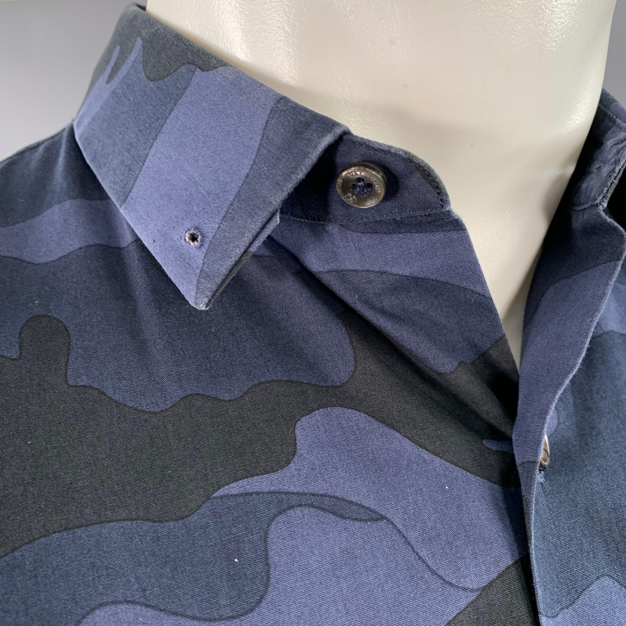 Men's VALENTINO Size M Navy Black Camouflage Cotton Button Up Long Sleeve Shirt For Sale