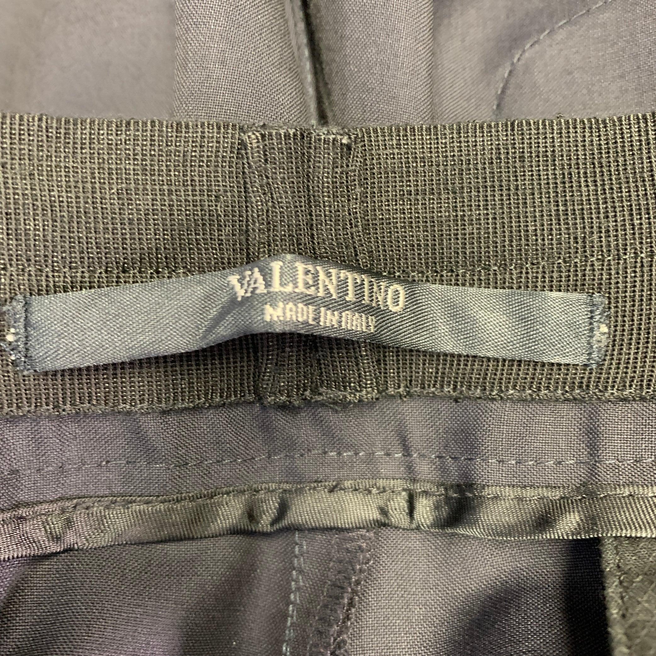 VALENTINO Size M Navy Black Wool Mohair Drawstring Cuffed Dress Pants Excellent état - En vente à San Francisco, CA