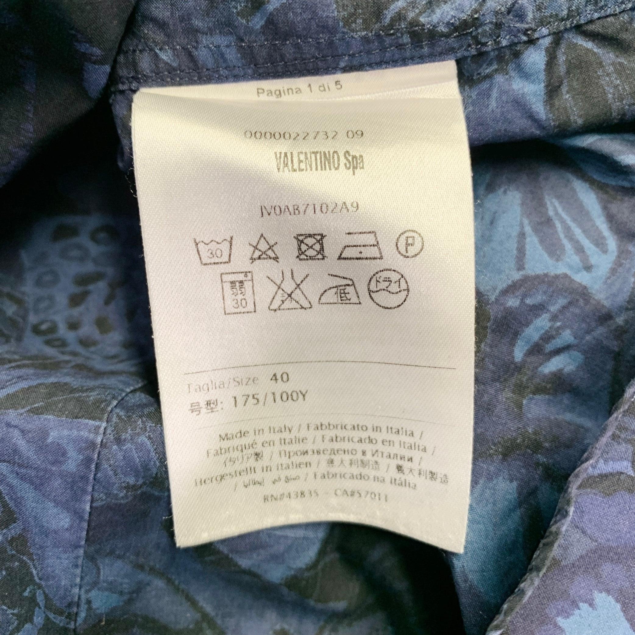 VALENTINO Size M Navy Blue Black Butterfly Cotton Button Up Long Sleeve Shirt For Sale 1
