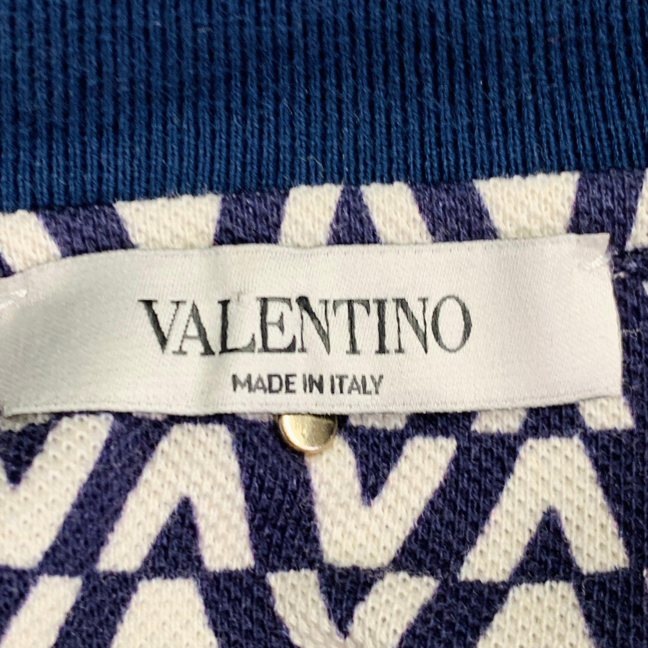 VALENTINO Size M Navy White Monogram Cotton Pique Buttoned Polo Pour hommes en vente
