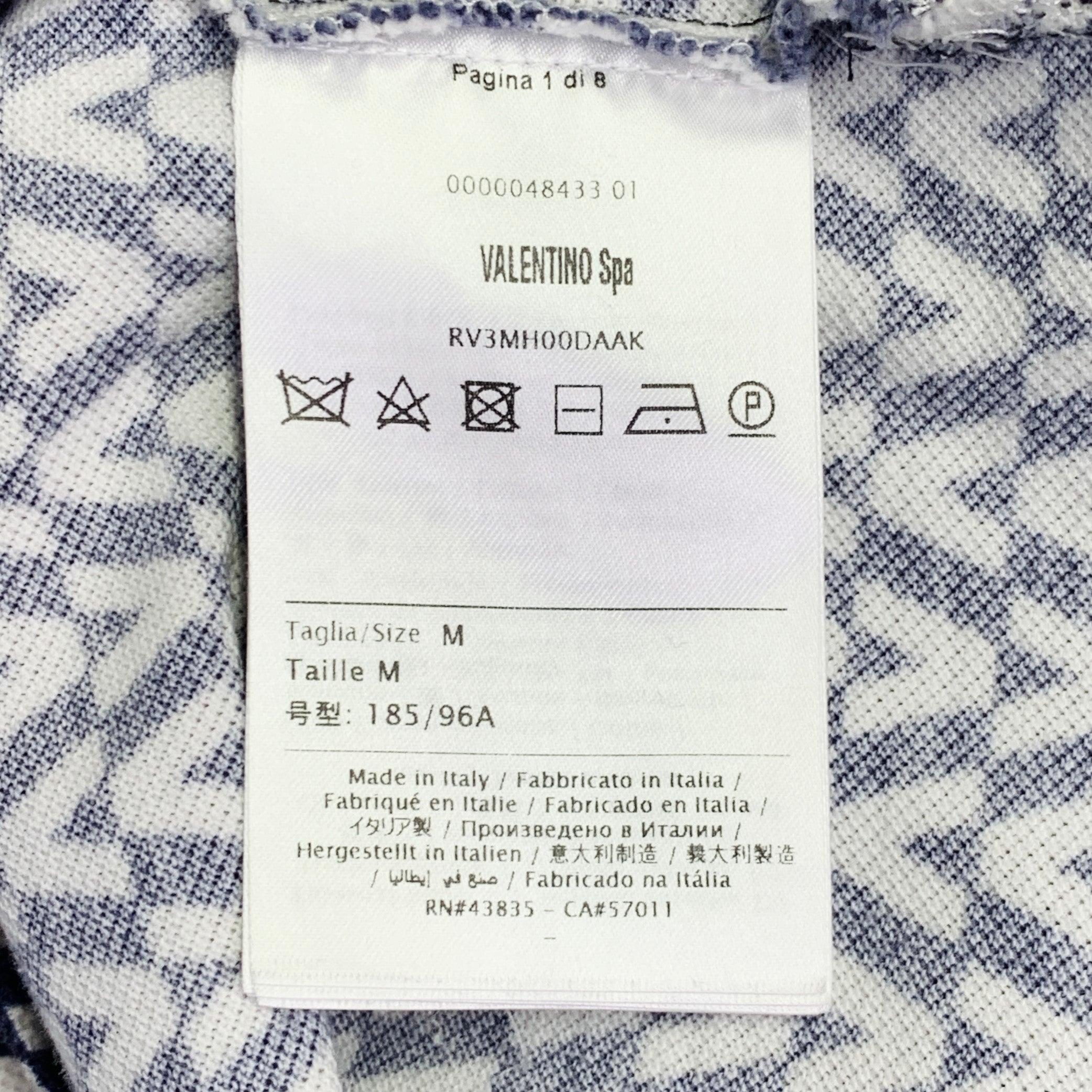 VALENTINO Size M Navy White Monogram Cotton Pique Buttoned Polo en vente 1