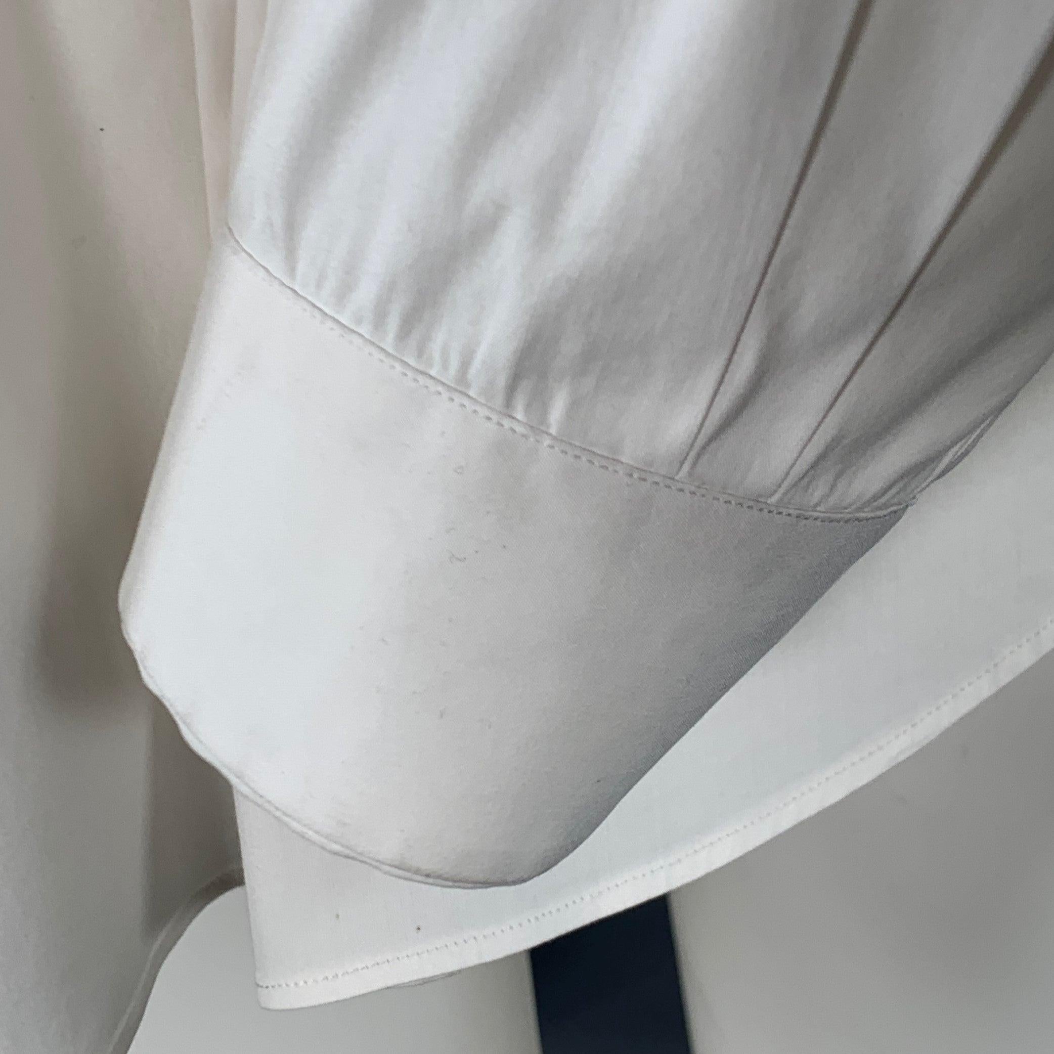VALENTINO Taille M Chemise à manches longues en coton blanc à patte cachée Bon état - En vente à San Francisco, CA