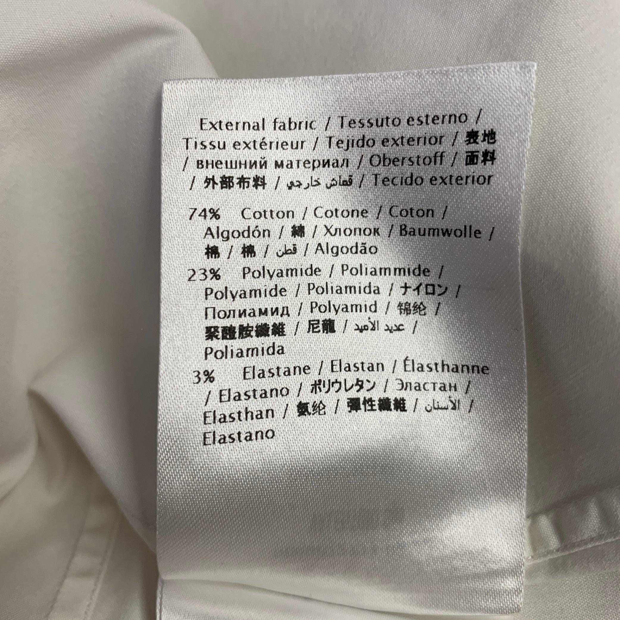 VALENTINO Taille M Chemise à manches longues en coton blanc à patte cachée en vente 3