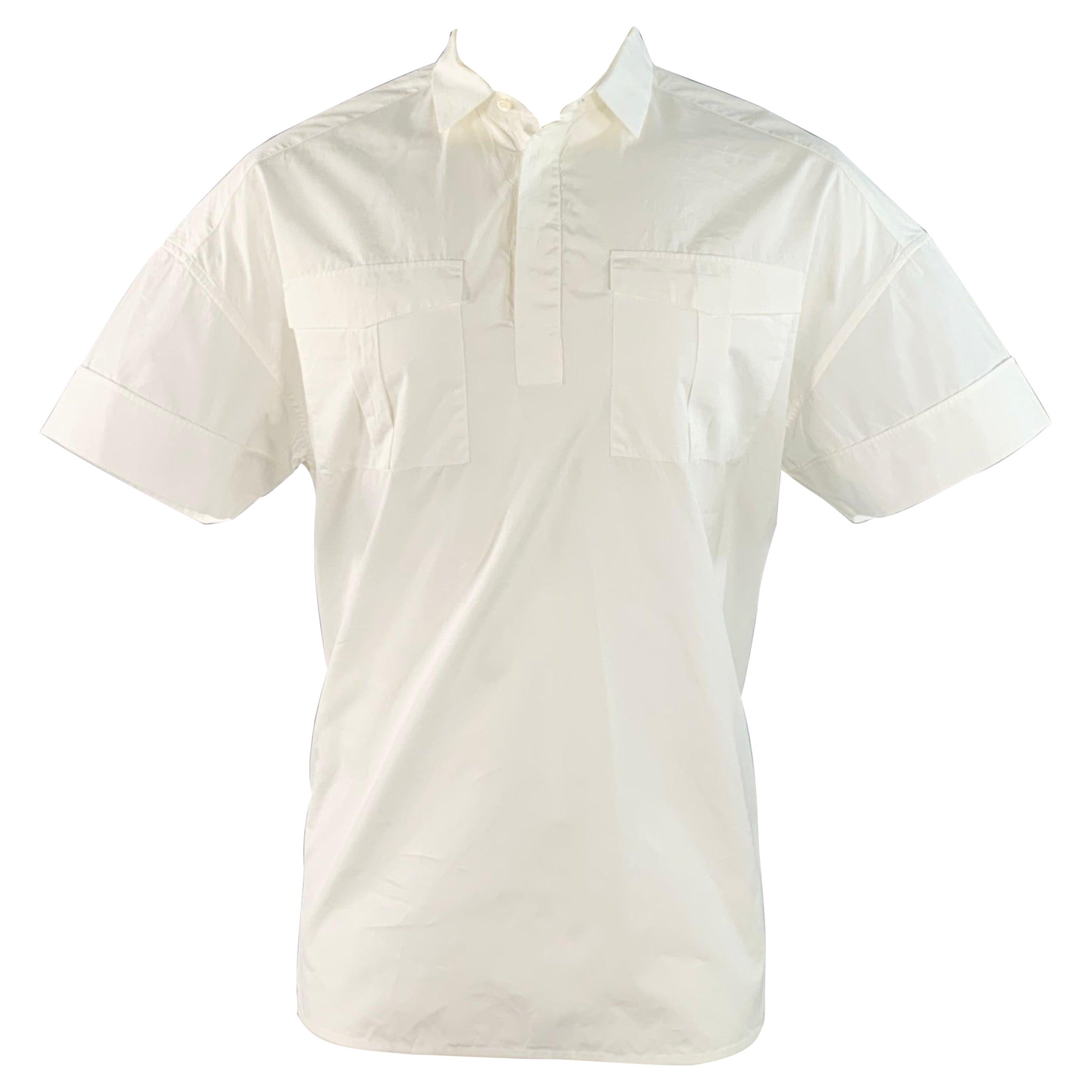 VALENTINO Size M White Cotton Pullover Two Pockets Oversized Short Sleeve Shirt (Chemise à manches courtes surdimensionnée)