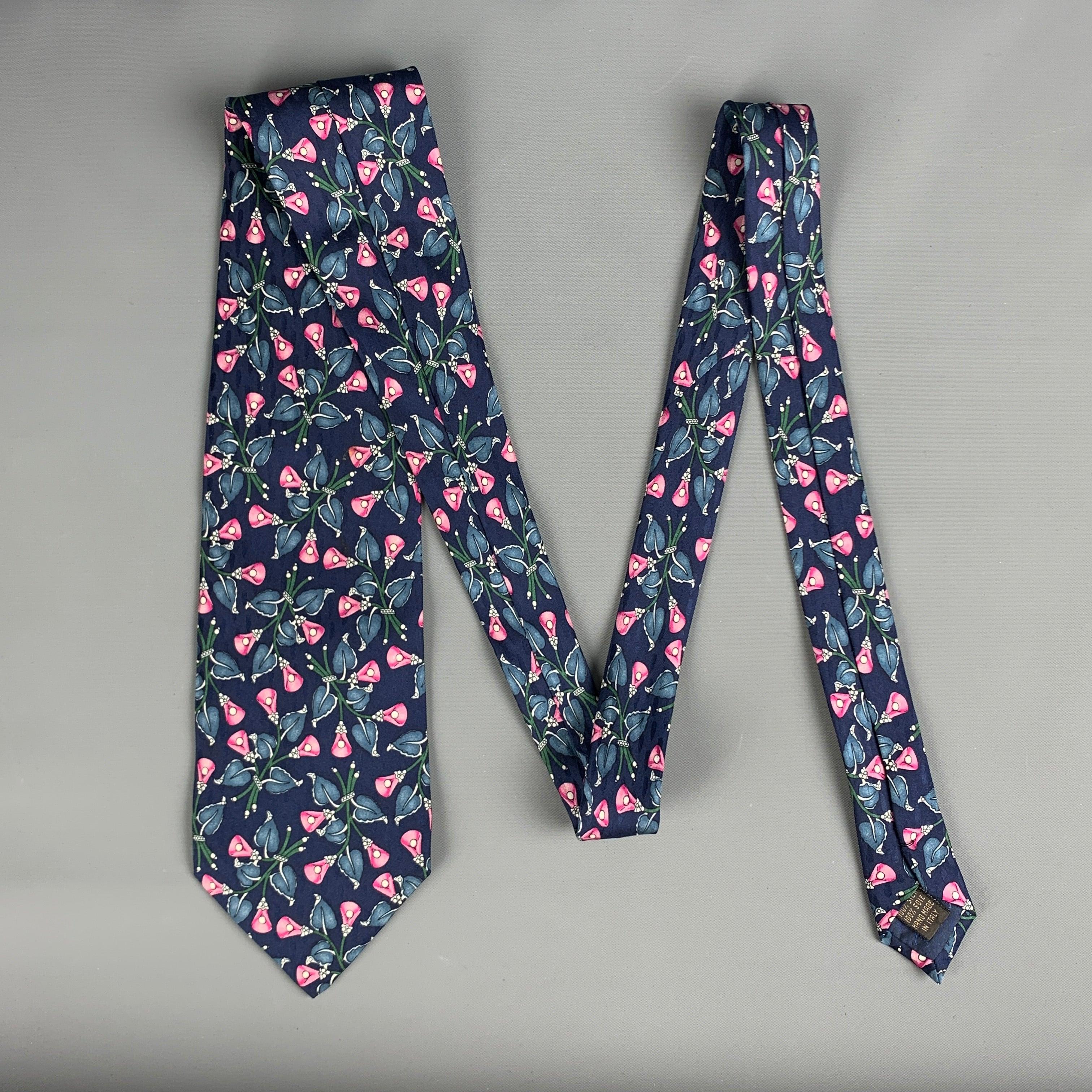 VALENTINO Size Navy Pink Floral Silk Tie In Good Condition For Sale In San Francisco, CA