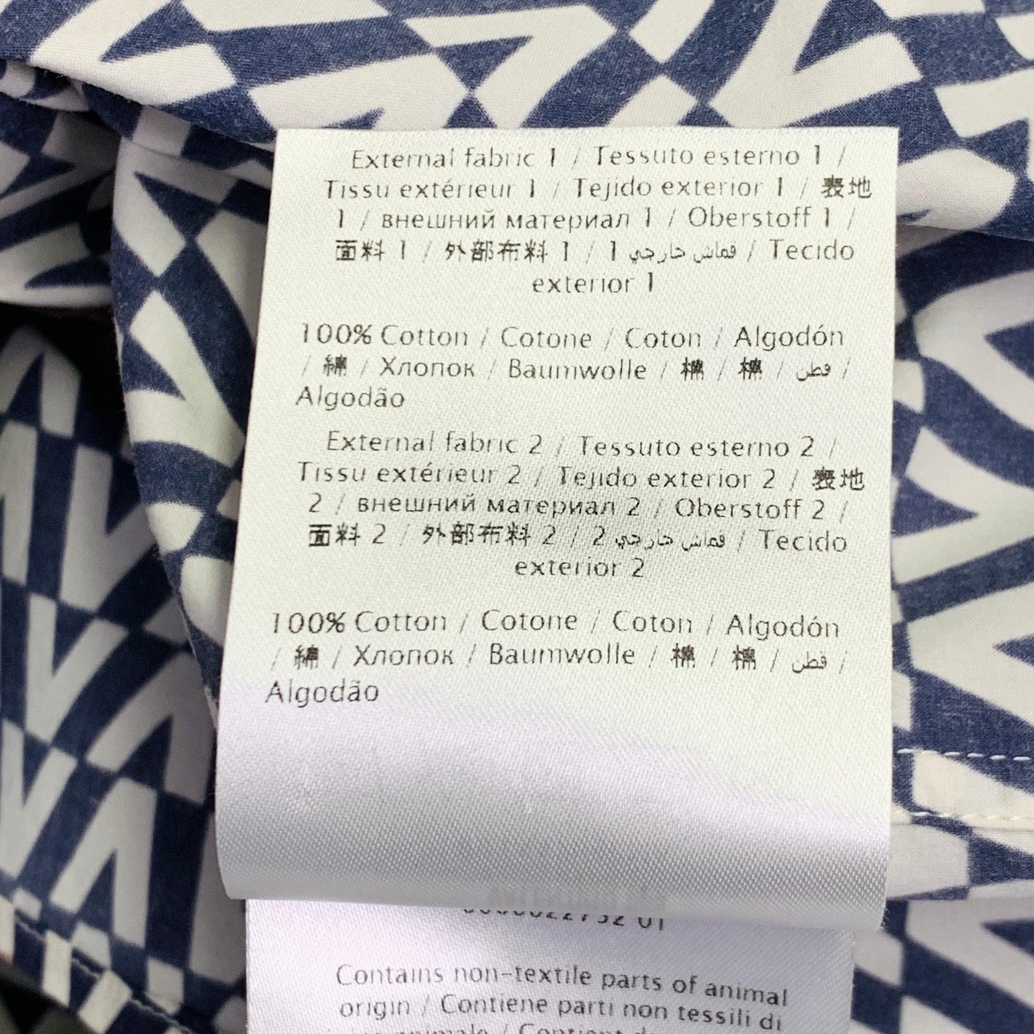 VALENTINO Size S Navy White Burgundy Monogram Cotton Camp Short Sleeve Shirt en vente 3
