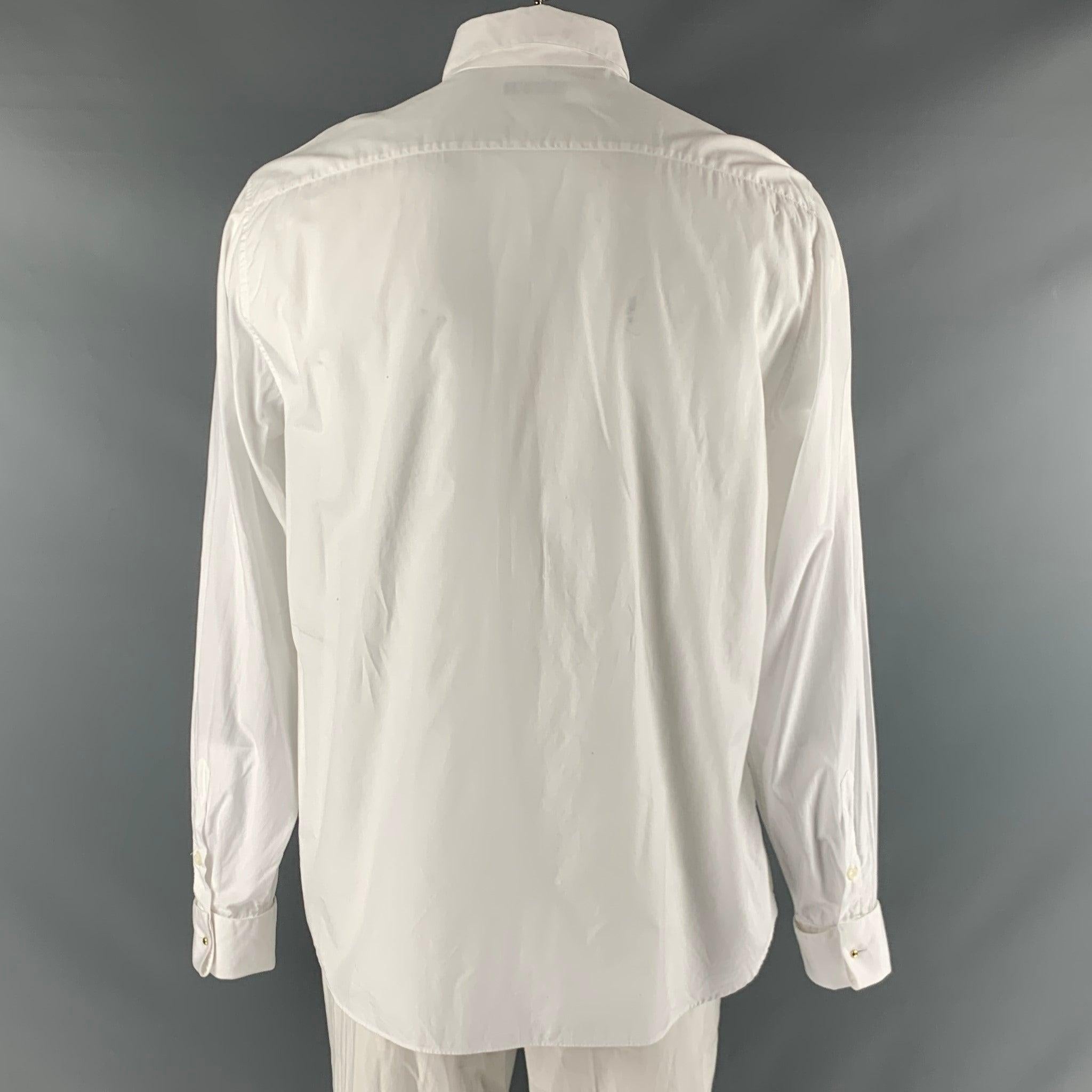 VALENTINO Size XL White Solid Cotton Tuxedo Long Sleeve Shirt In Good Condition For Sale In San Francisco, CA