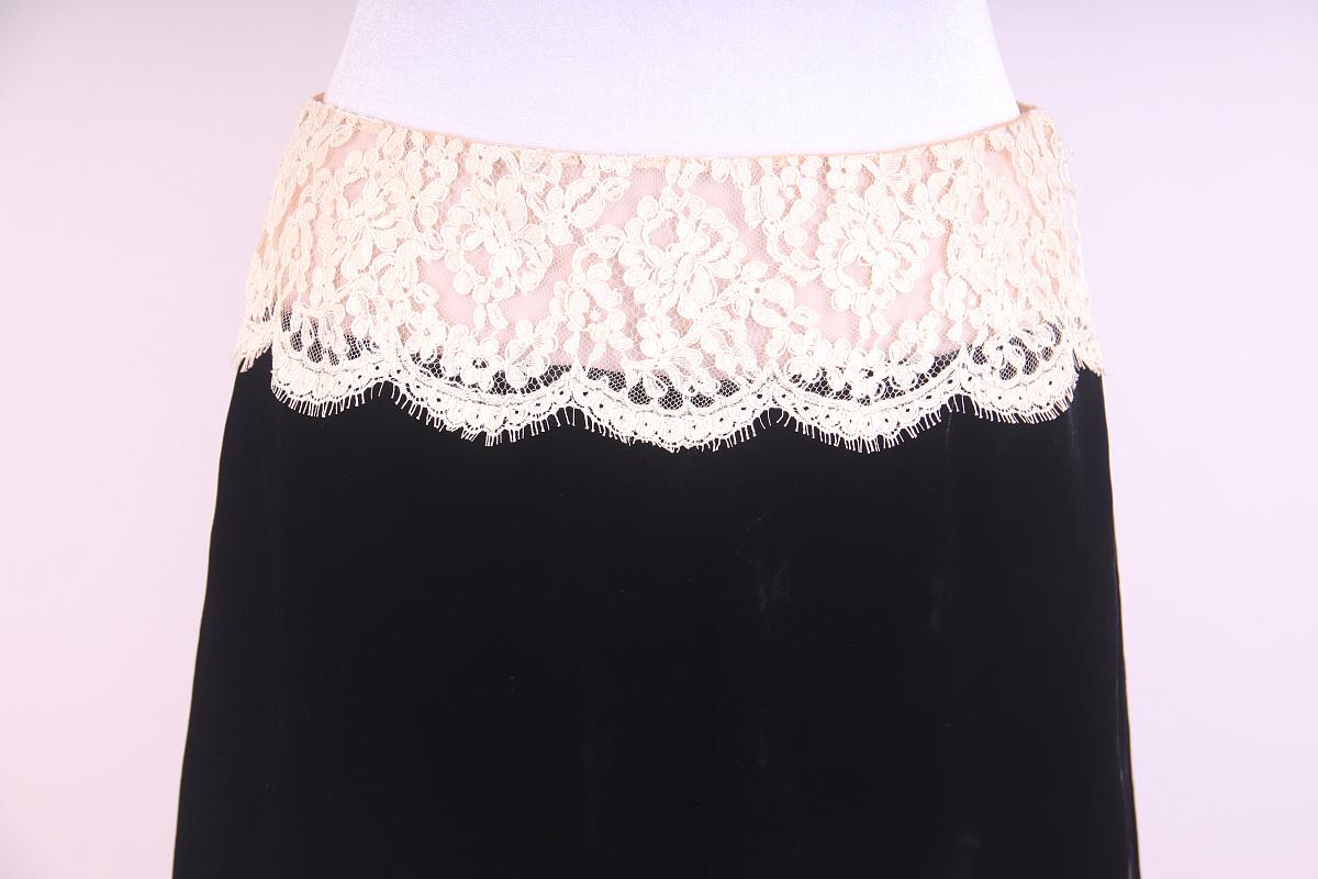 Falda Valentino de encaje de seda en venta 4
